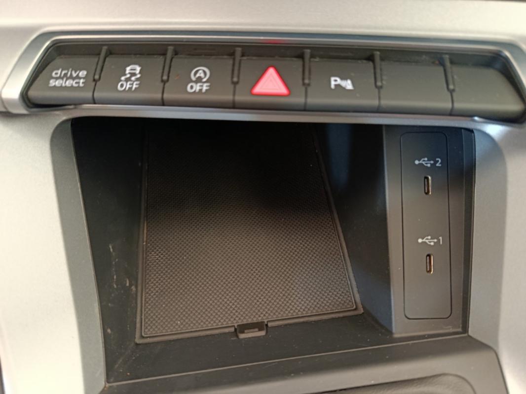 Audi Q3 35 TDI 150 BUSINESS LINE