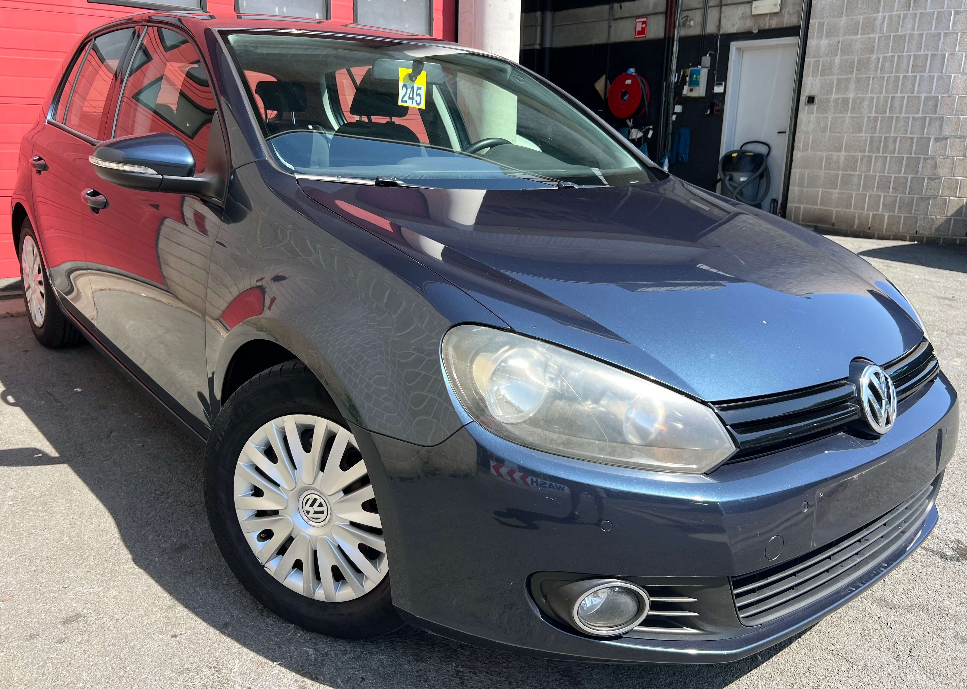 Volkswagen Golf 1.6 CR TDi Trendline + CLIM