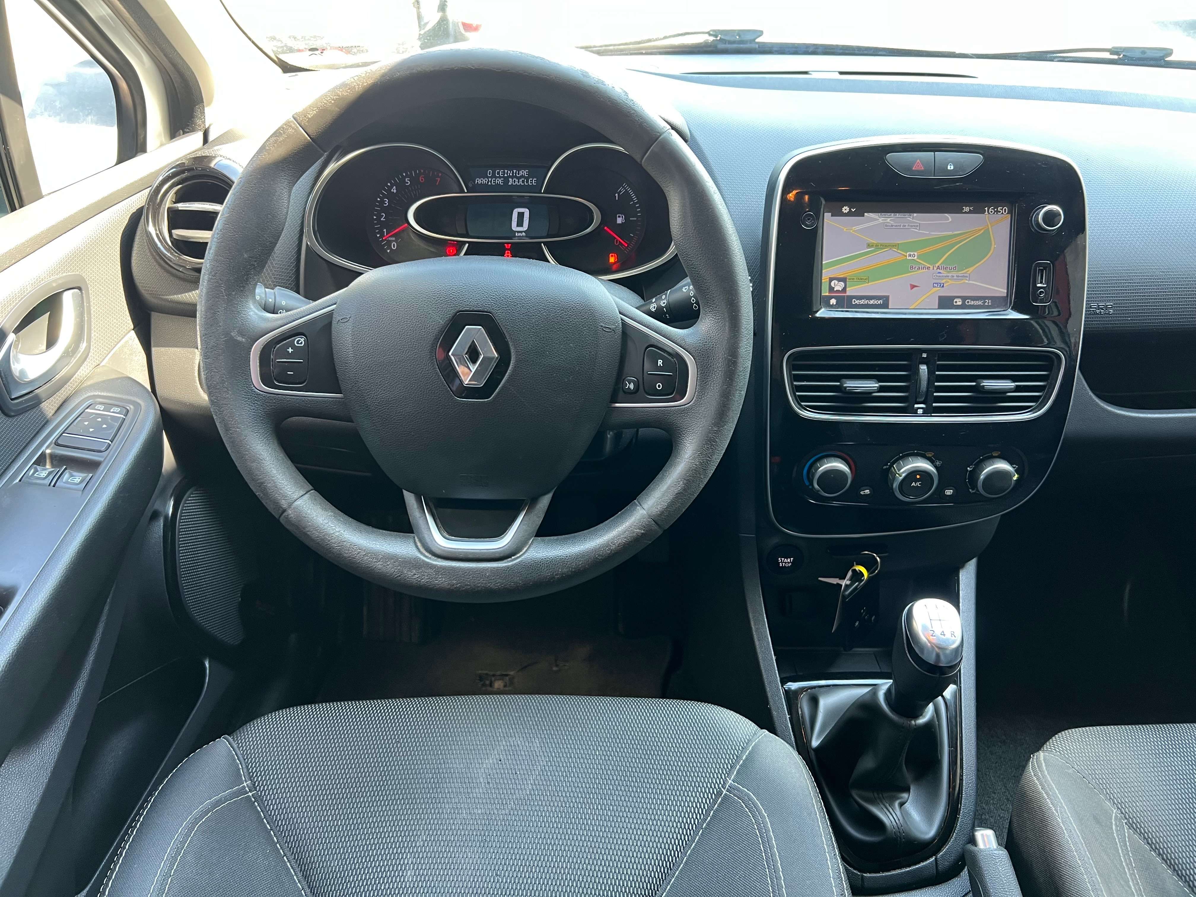 Renault Clio 1.2i Limited + CLIM + NAVIGATION