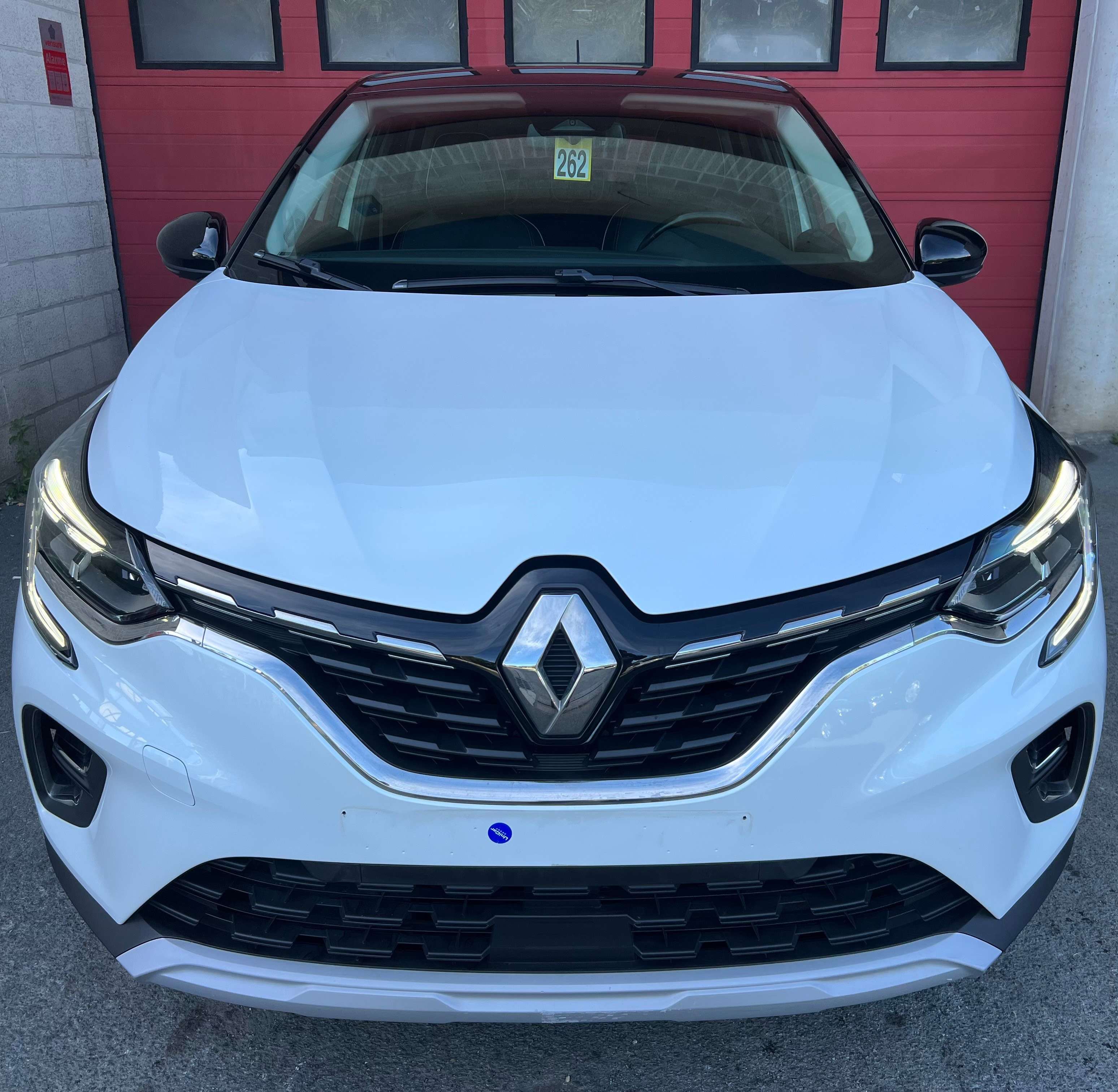 Renault Captur 1.0 TCe Corporate Edition + NAVIGATION + CAR-PASS