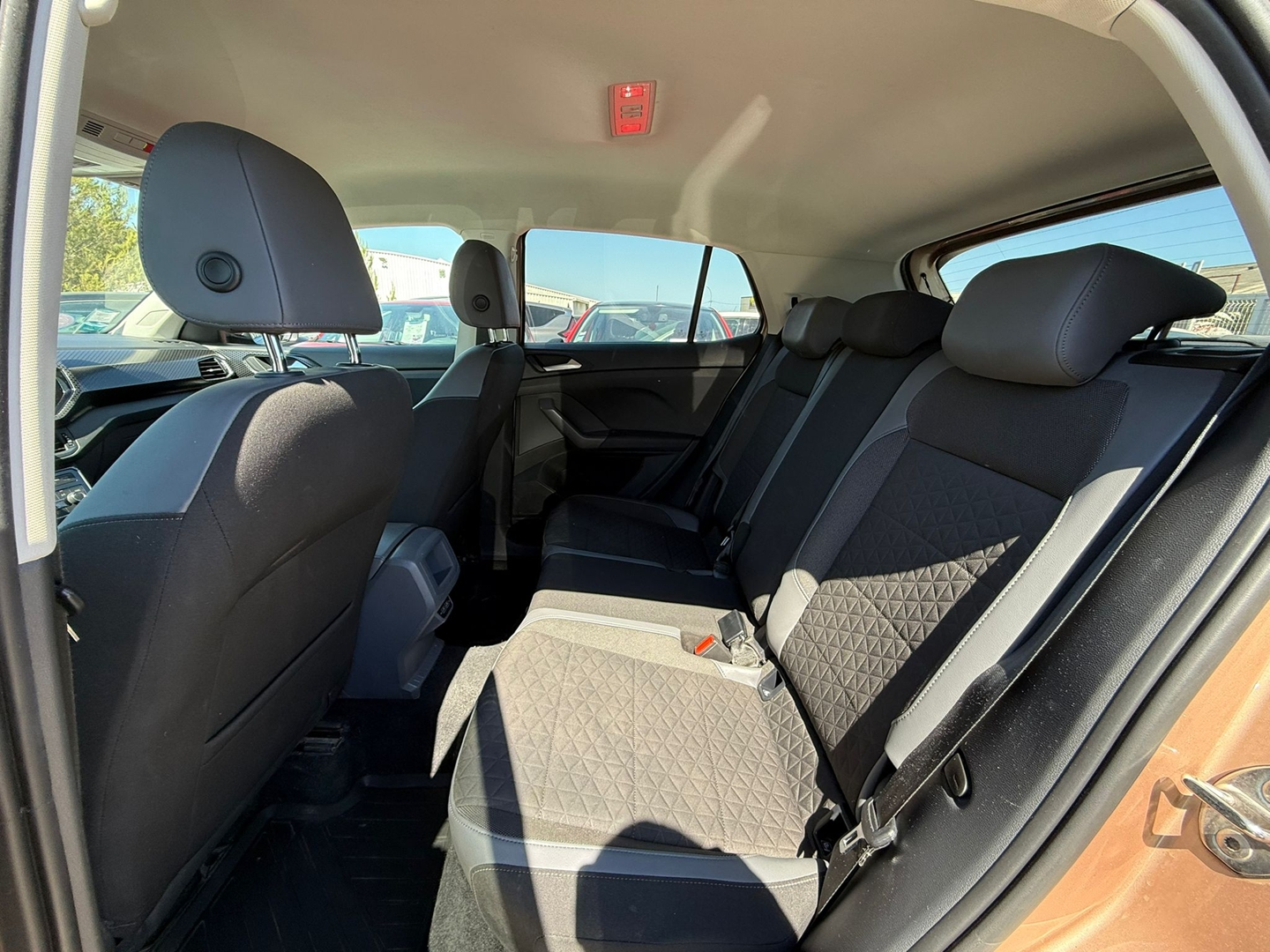Volkswagen T-CROSS 1.0 TSI 115CH LOUNGE DSG7
