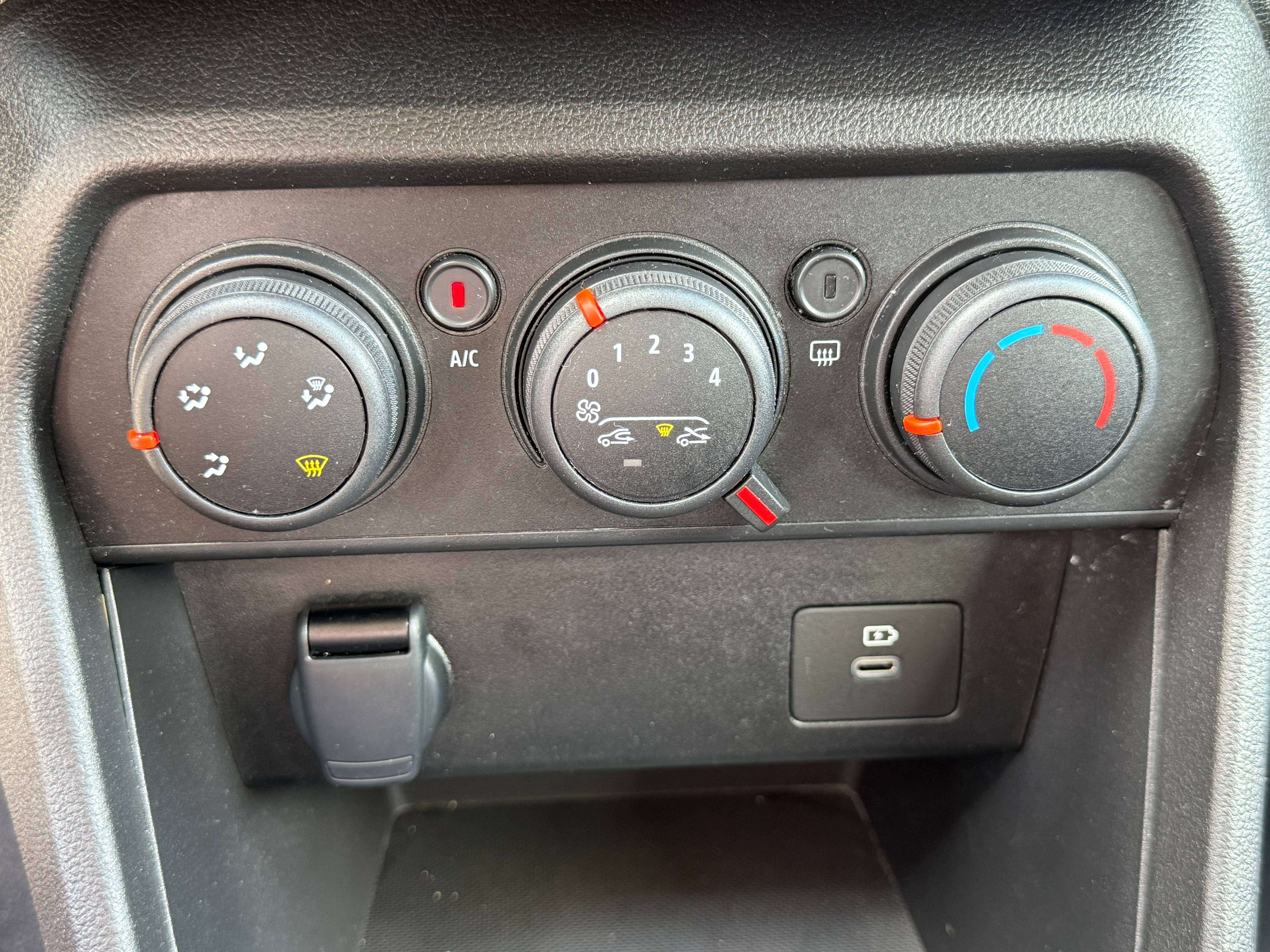 Dacia Sandero Sandero Stepway 1.0