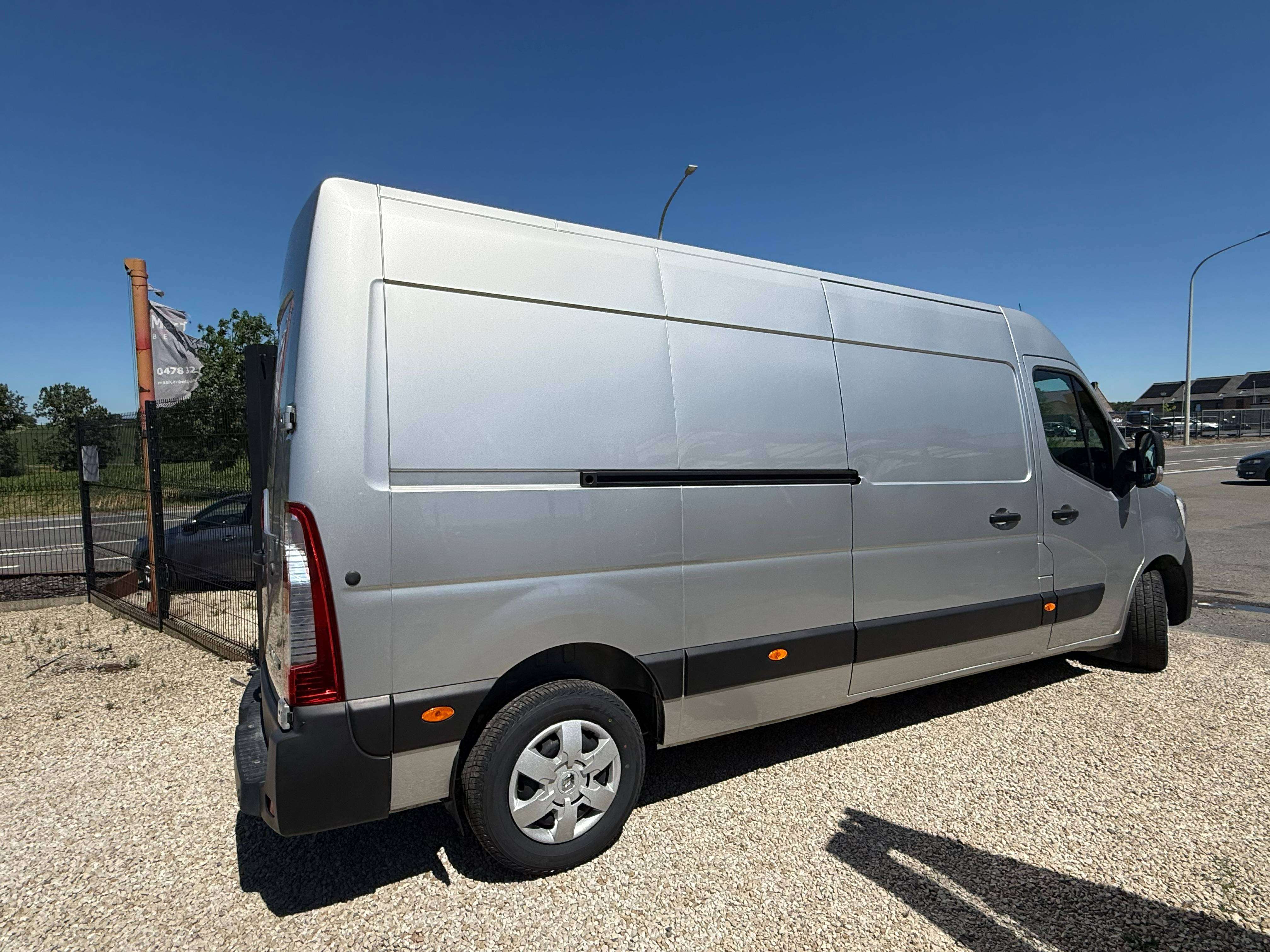 Renault Master 2.3 dCi 35 L3H2