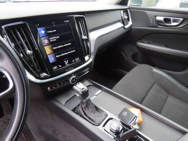 Volvo V60 V60 2.0 D3 Business Luxury Edition Gear.