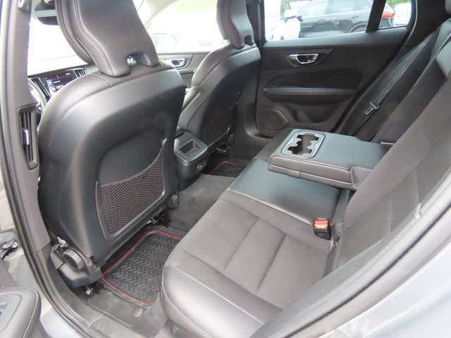 Volvo V60 V60 2.0 D3 Business Luxury Edition Gear.
