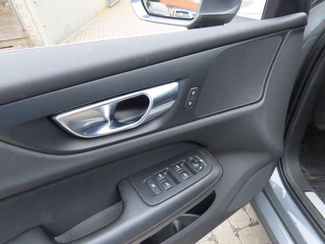 Volvo V60 V60 2.0 D3 Business Luxury Edition Gear.