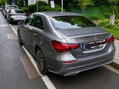Mercedes-Benz Classe A IV BERLINE 180 D BUSINESS LINE 8G-DCT