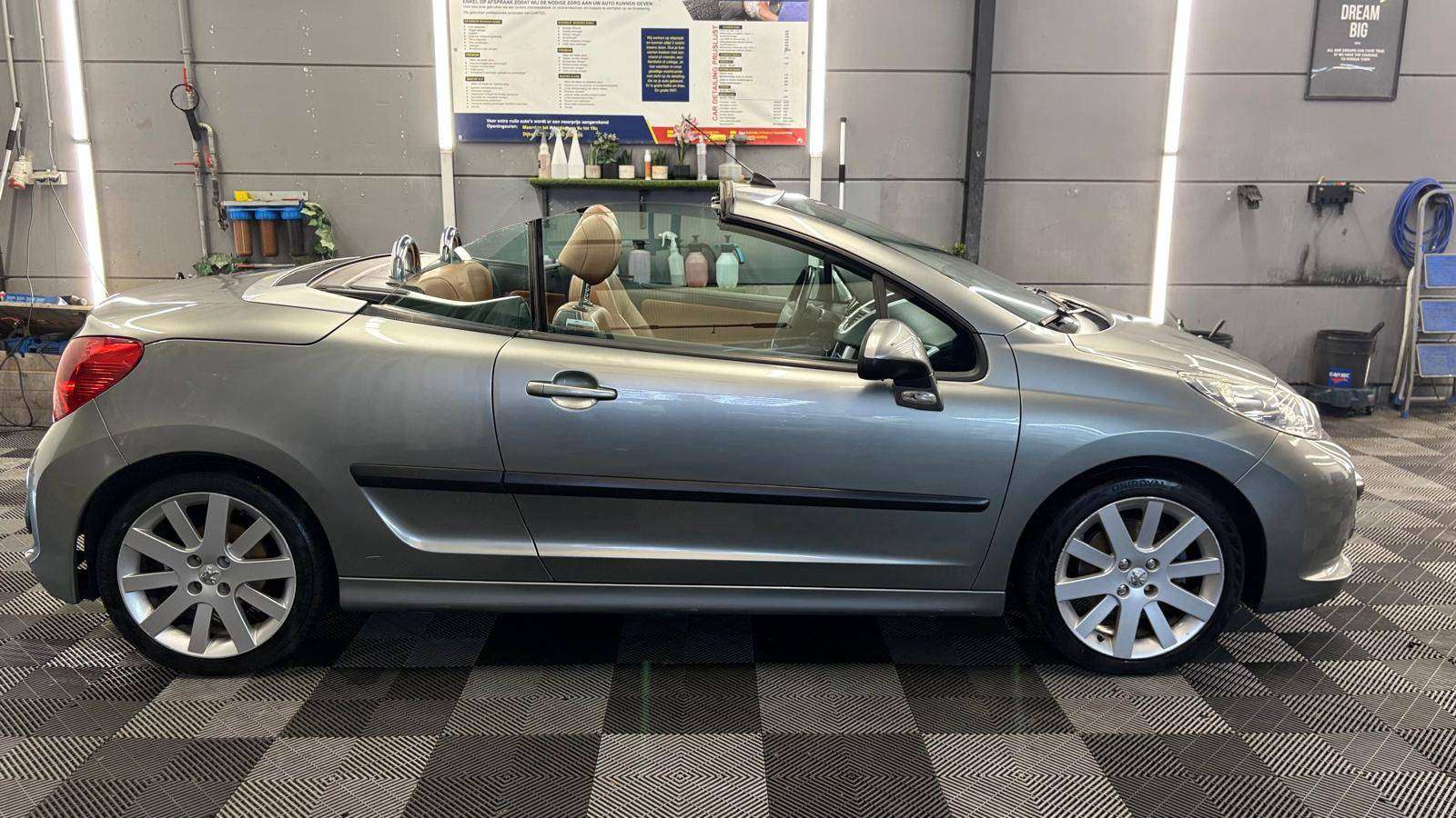 Peugeot 207 cc Cabrio 1.6i AUTOMATIQUE  bj. 2007 135.189km