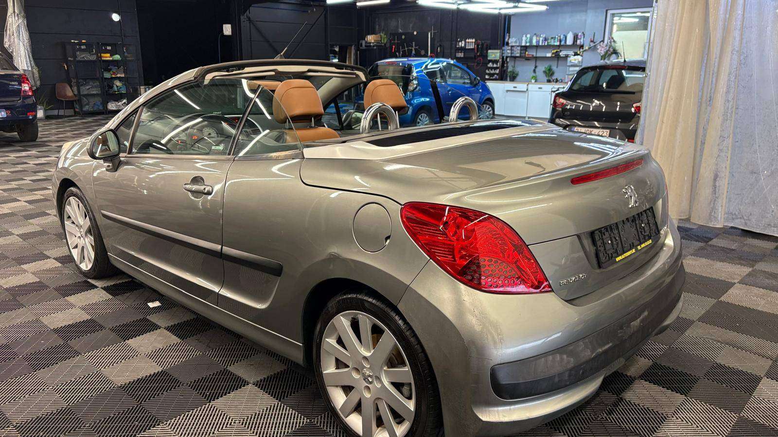 Peugeot 207 cc Cabrio 1.6i AUTOMATIQUE  bj. 2007 135.189km