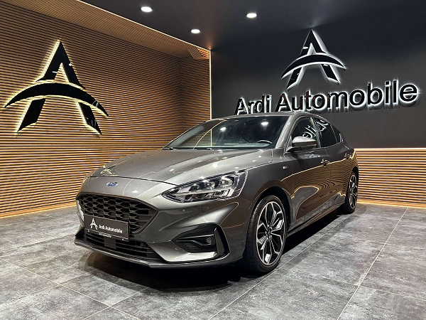 Ford Focus 1.5 EcoBoost ST-Line *CARPLAY*LANE ASSIST*CAMERA*GARANTIE*