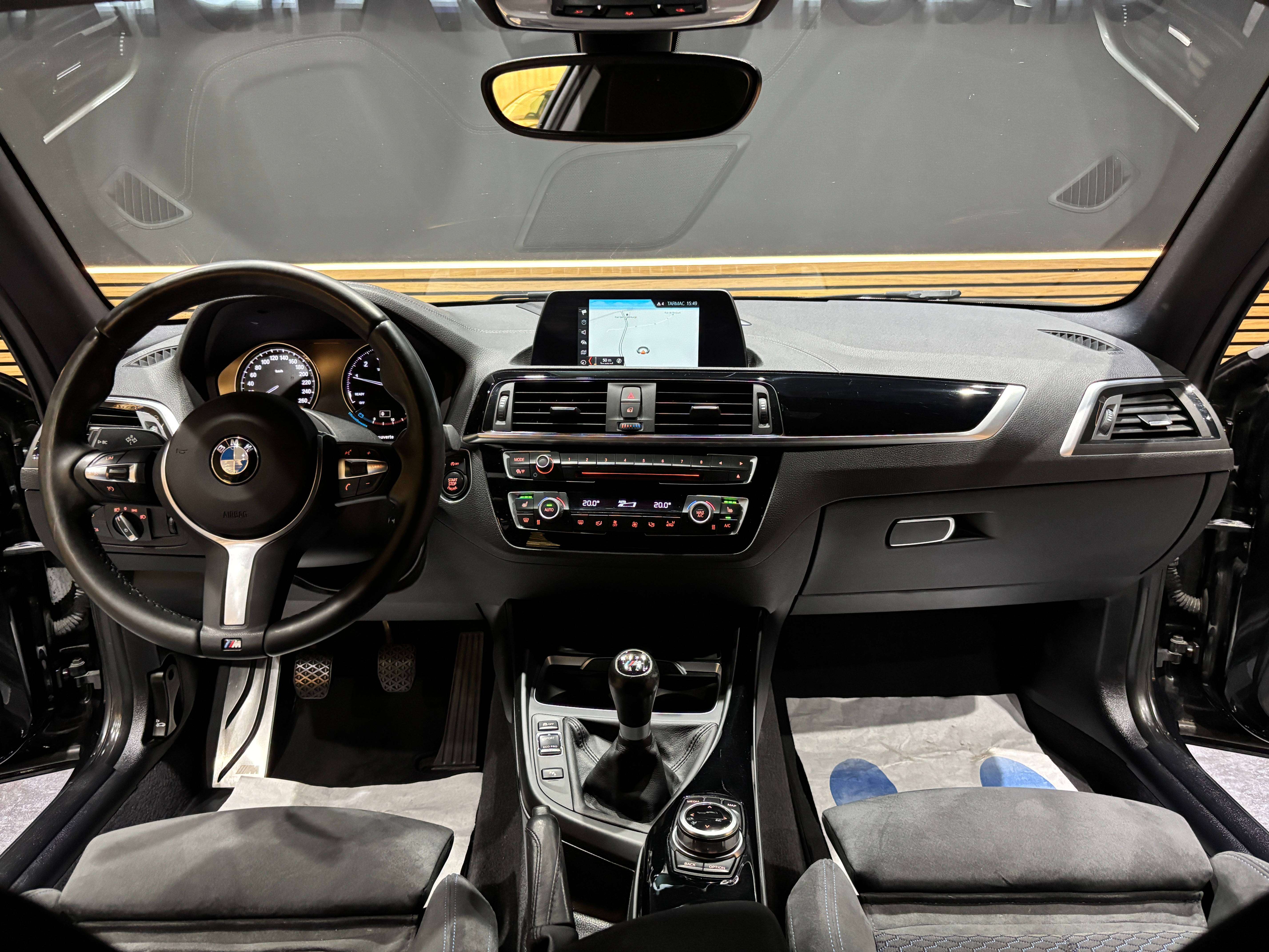 BMW 218 i Coupé *PACK M*SIEGE CHAUFF*HARMAN/KARDON*CAMERA*GARANTIE*