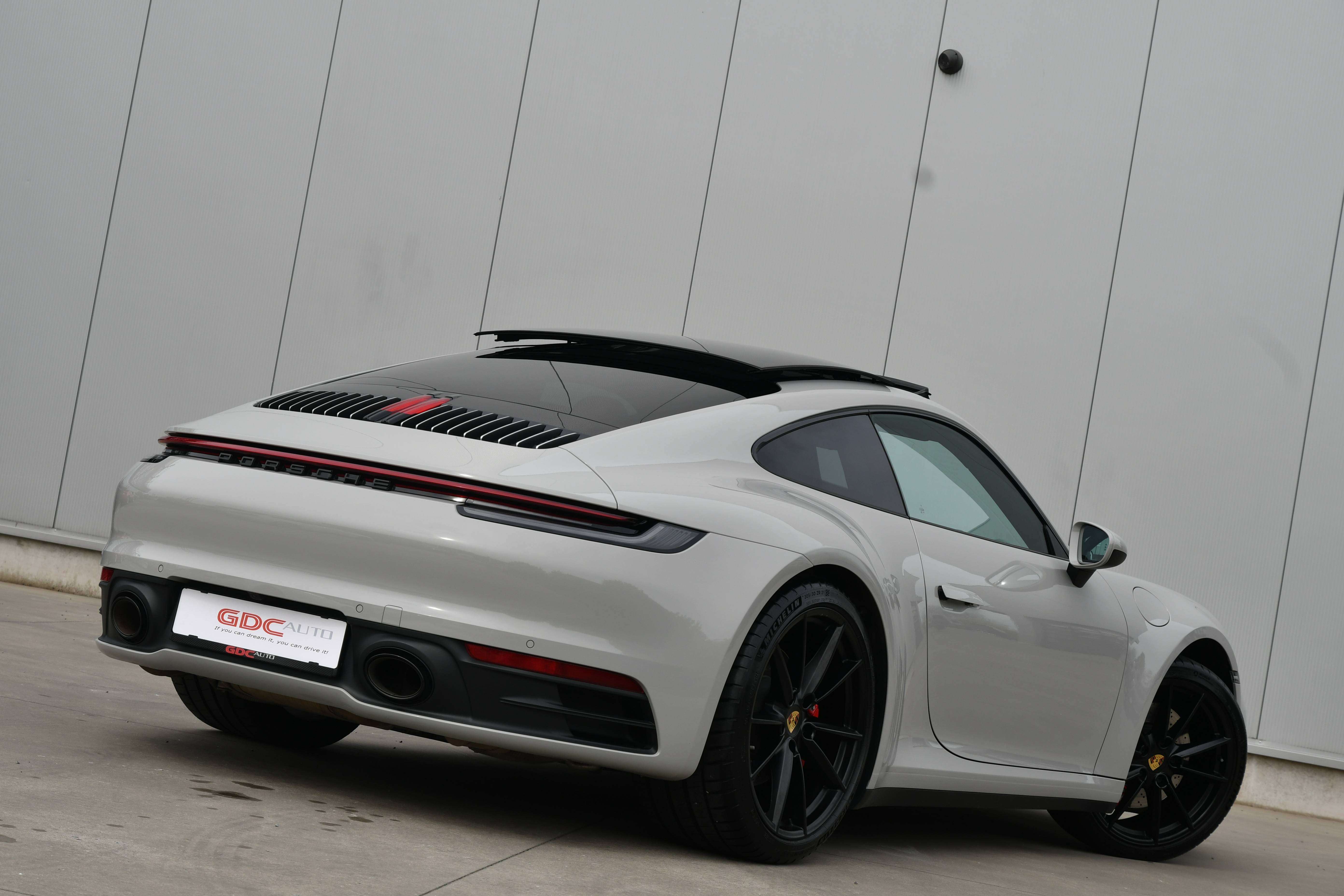 Porsche 911 Carrera 4S Coupé l Pano l Sportuitlaat l Bose l Matrix