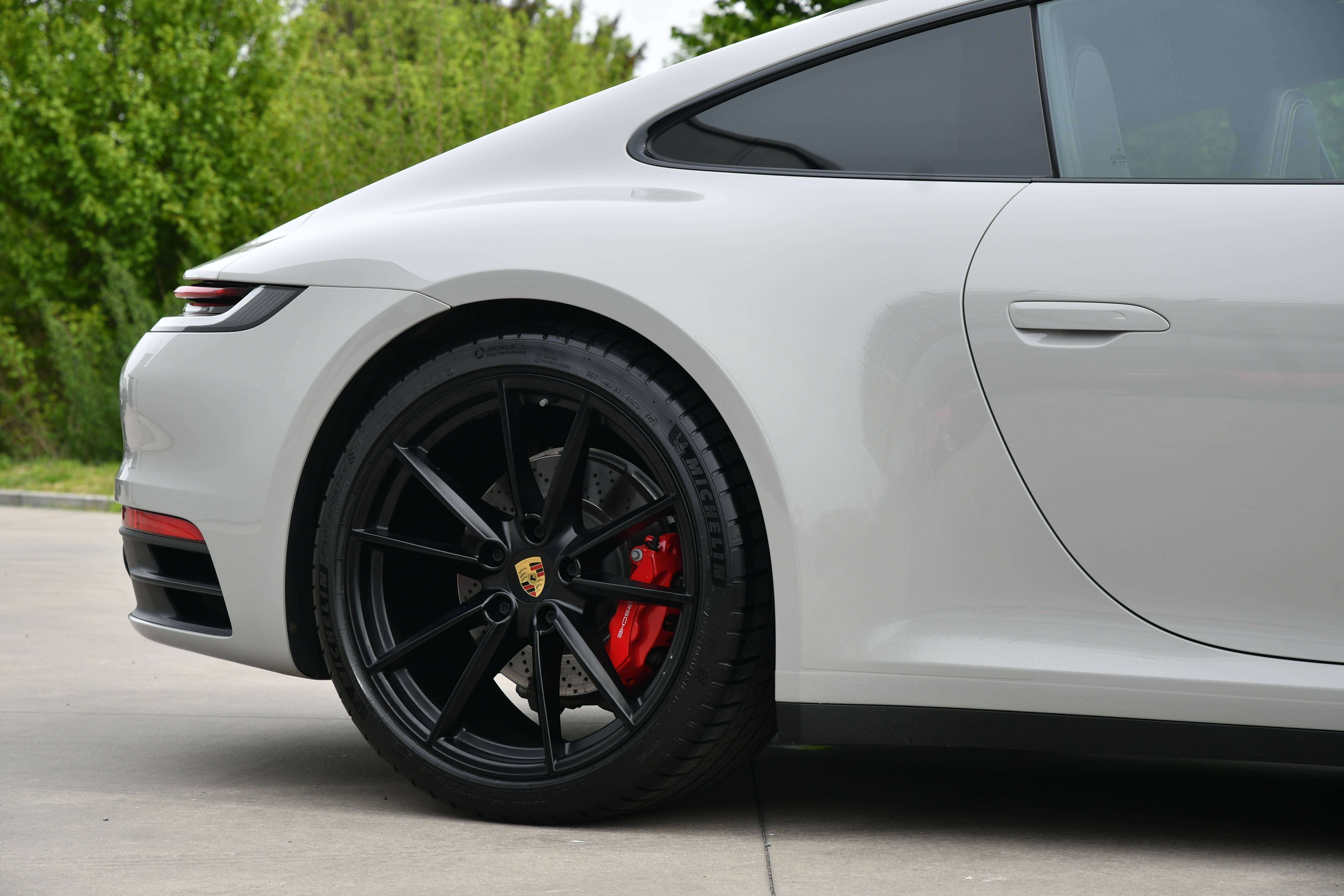 Porsche 911 Carrera 4S Coupé l Pano l Sportuitlaat l Bose l Matrix