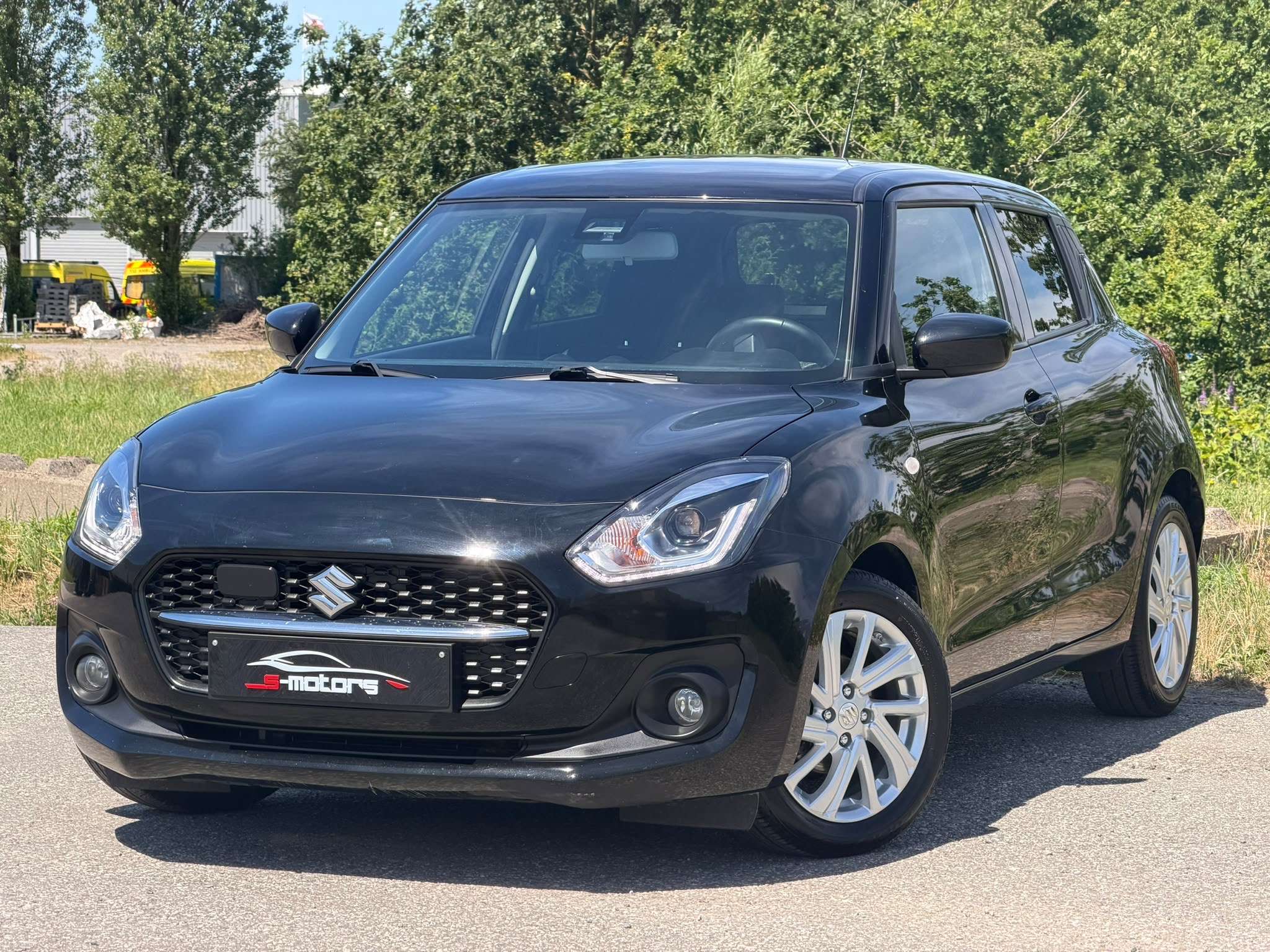 Suzuki Swift • HYBRIDE • AUTOMATIQUE • GARANTIE 1AN