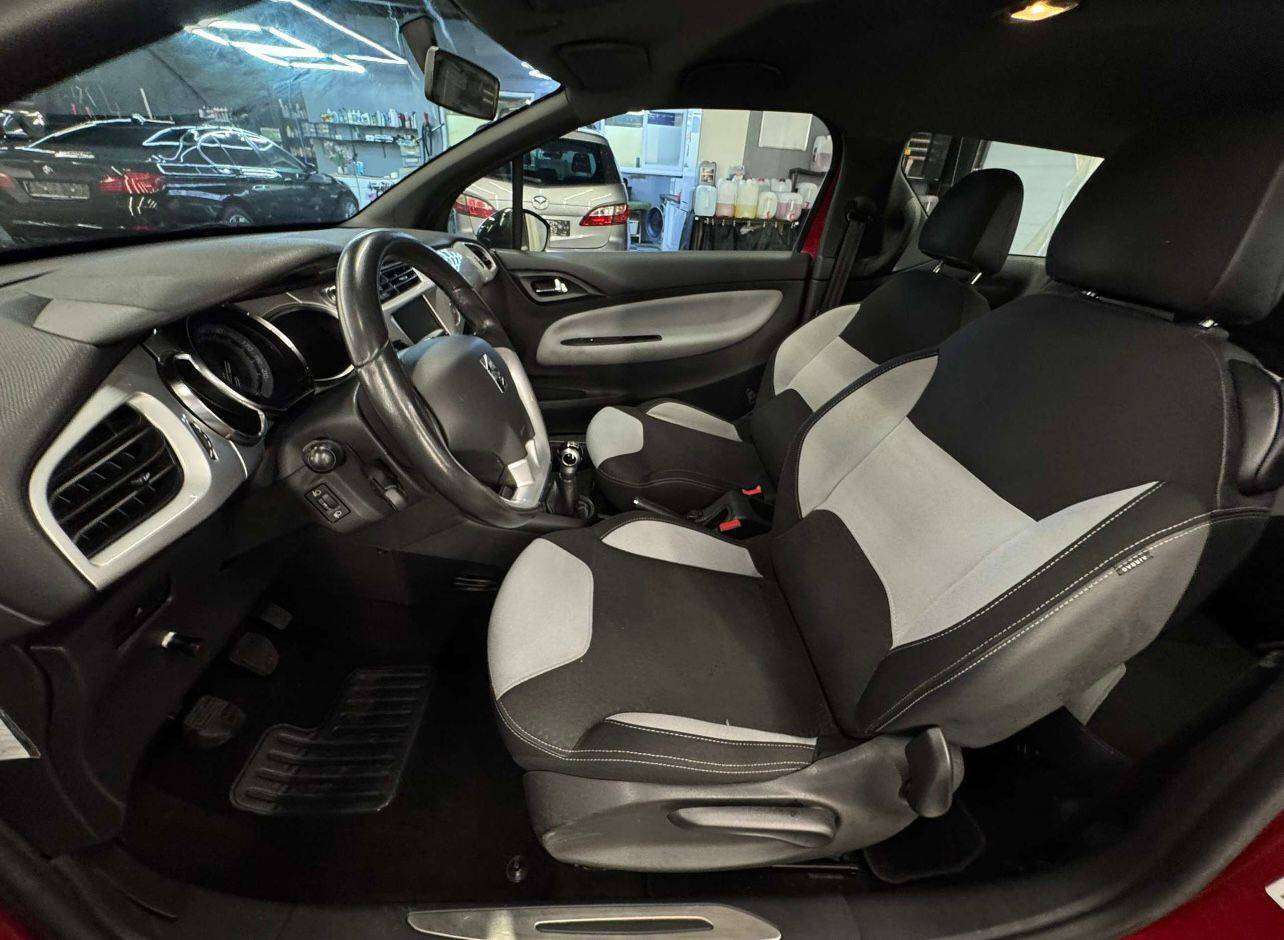 Citroen DS3 bj. 2011 benzine 233600km