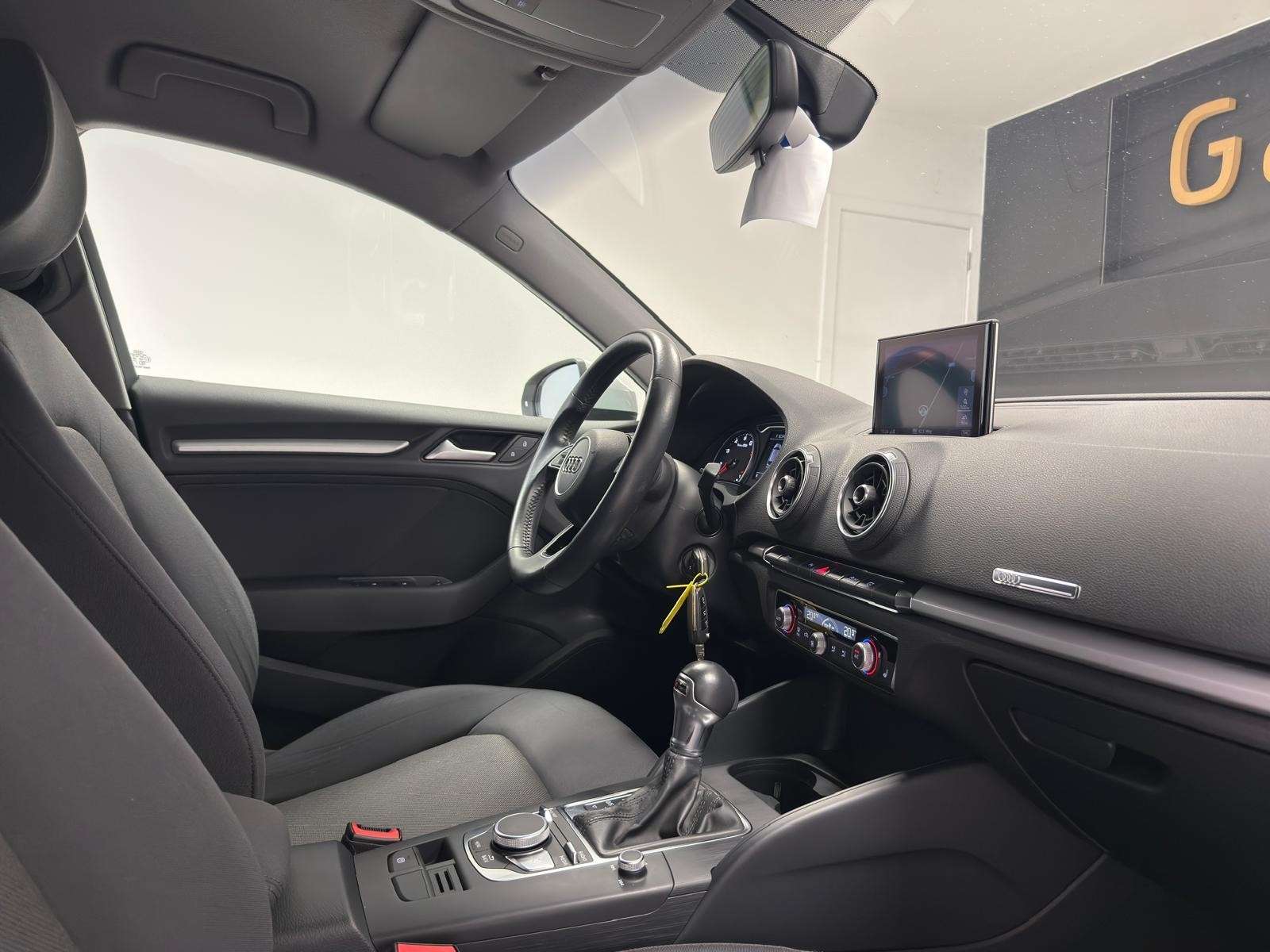 Audi A3 A3 Sportback 30 TFSI Sport S tronic BOITE-AUTO*LED
