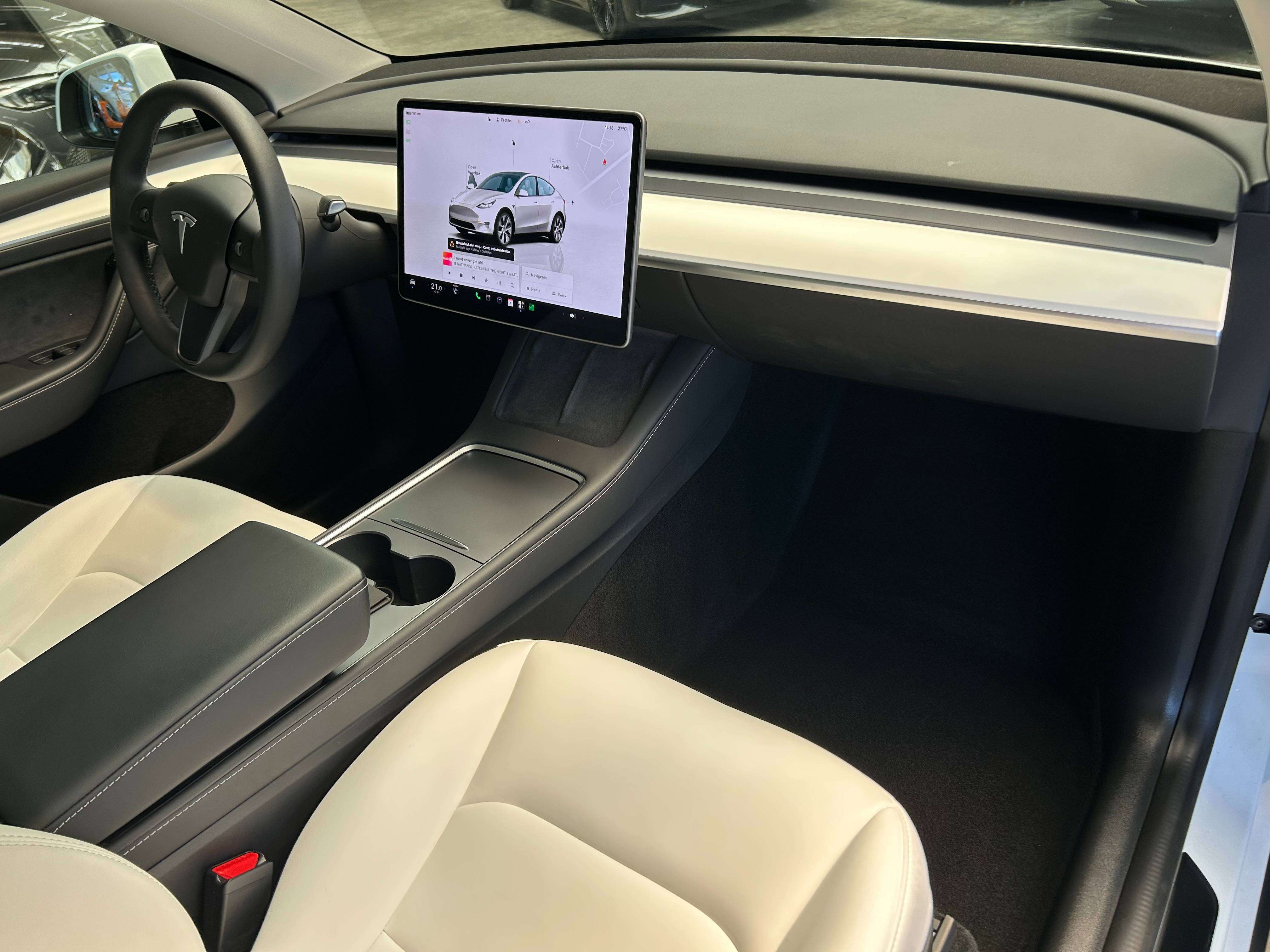 Tesla Model Y RWD Alu19"/Pano/Led/Acc/Leder/Gps/Cam/VerwZet/VerwStuur *1j garantie*