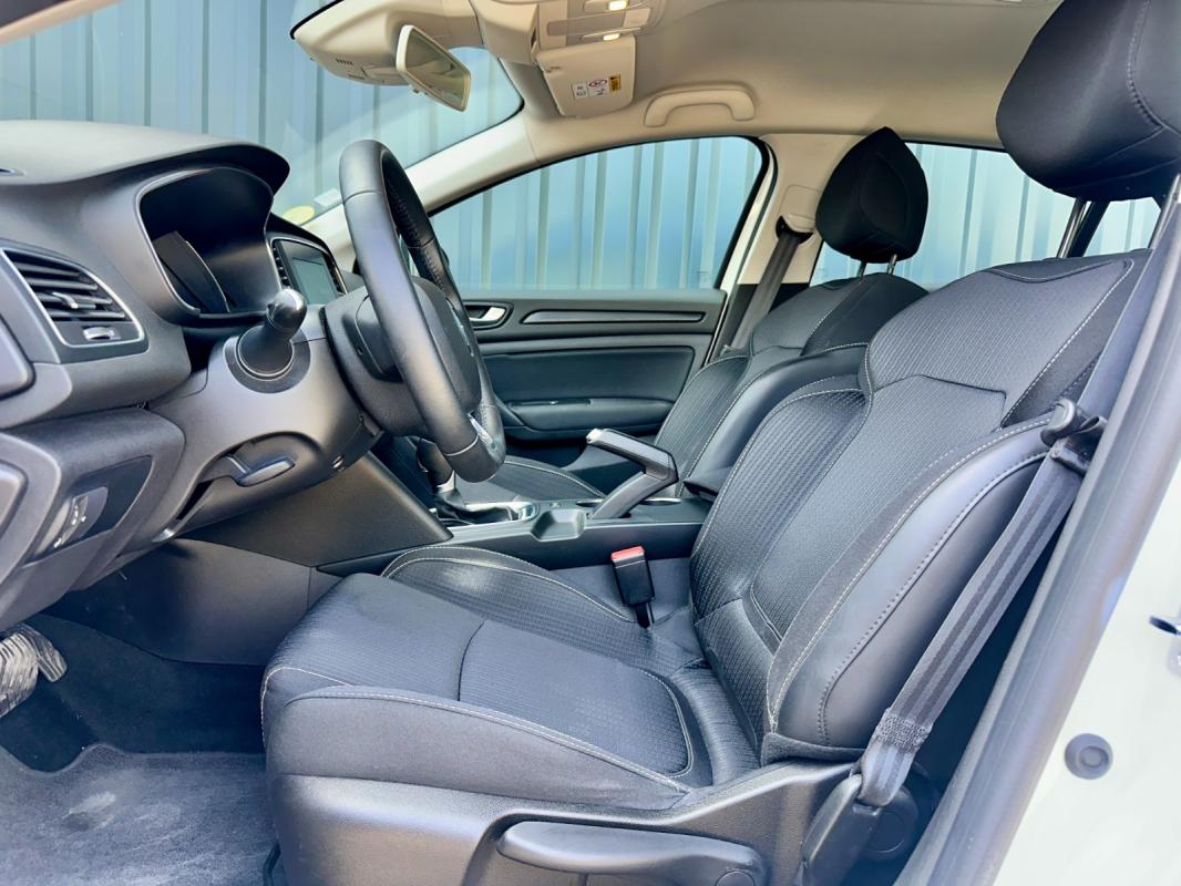 Renault Megane IV Berline Blue dCi 115 EDC - 20 Business
