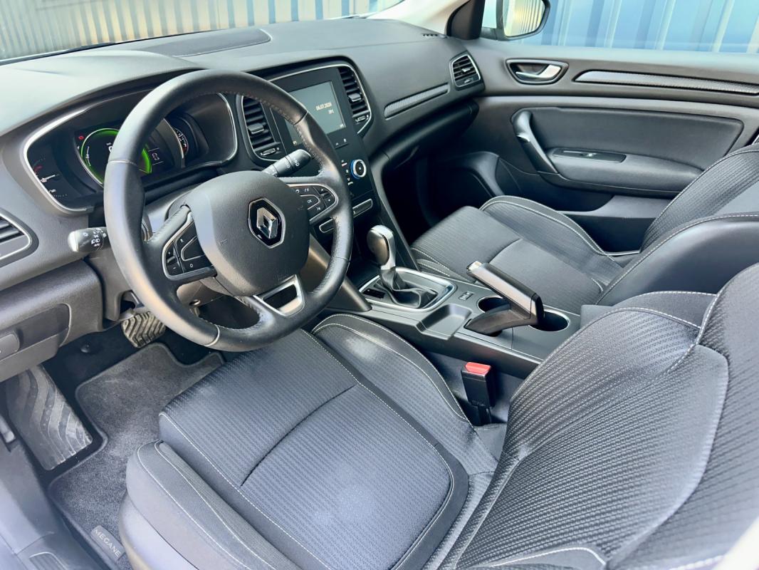 Renault Megane IV Berline Blue dCi 115 EDC - 20 Business