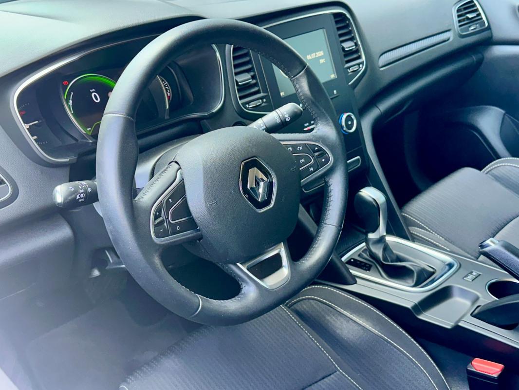 Renault Megane IV Berline Blue dCi 115 EDC - 20 Business