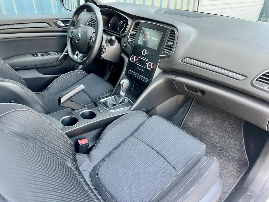 Renault Megane IV Berline Blue dCi 115 EDC - 20 Business