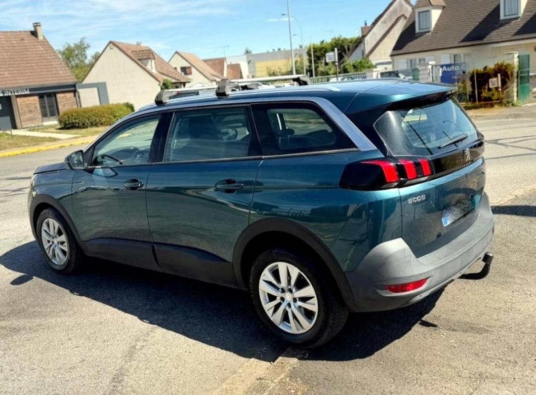 Peugeot 5008 1.2 PT 130 CV Active Business