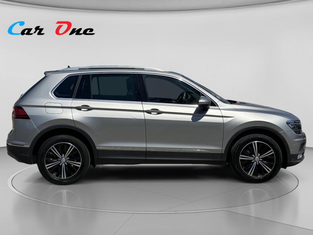 Volkswagen Tiguan 2.0 TDI 150 Carat - Cockpit Toit Ouvrant