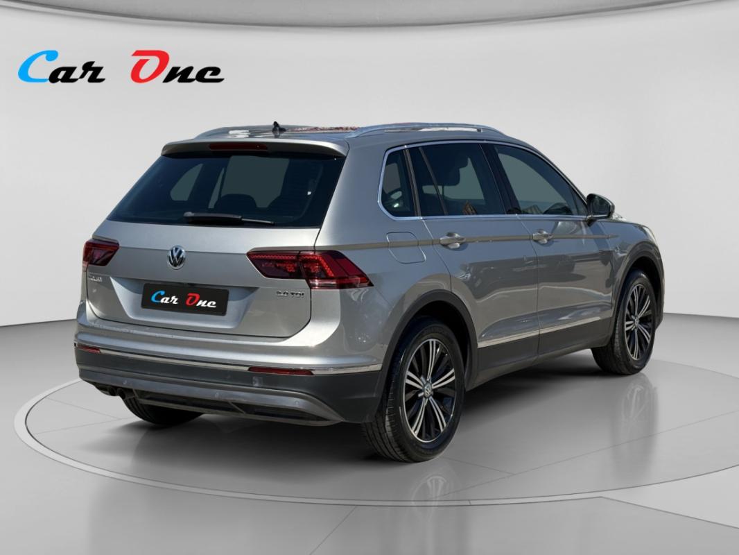 Volkswagen Tiguan 2.0 TDI 150 Carat - Cockpit Toit Ouvrant