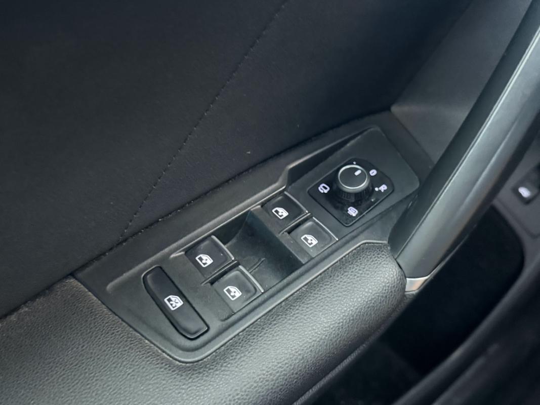 Volkswagen Tiguan 2.0 TDI 150 Carat - Cockpit Toit Ouvrant