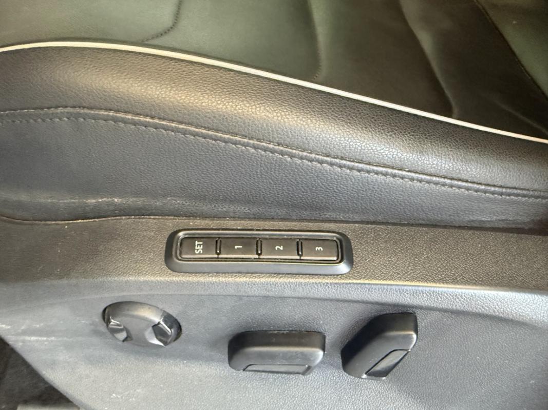 Volkswagen Tiguan 2.0 TDI 150 Carat - Cockpit Toit Ouvrant