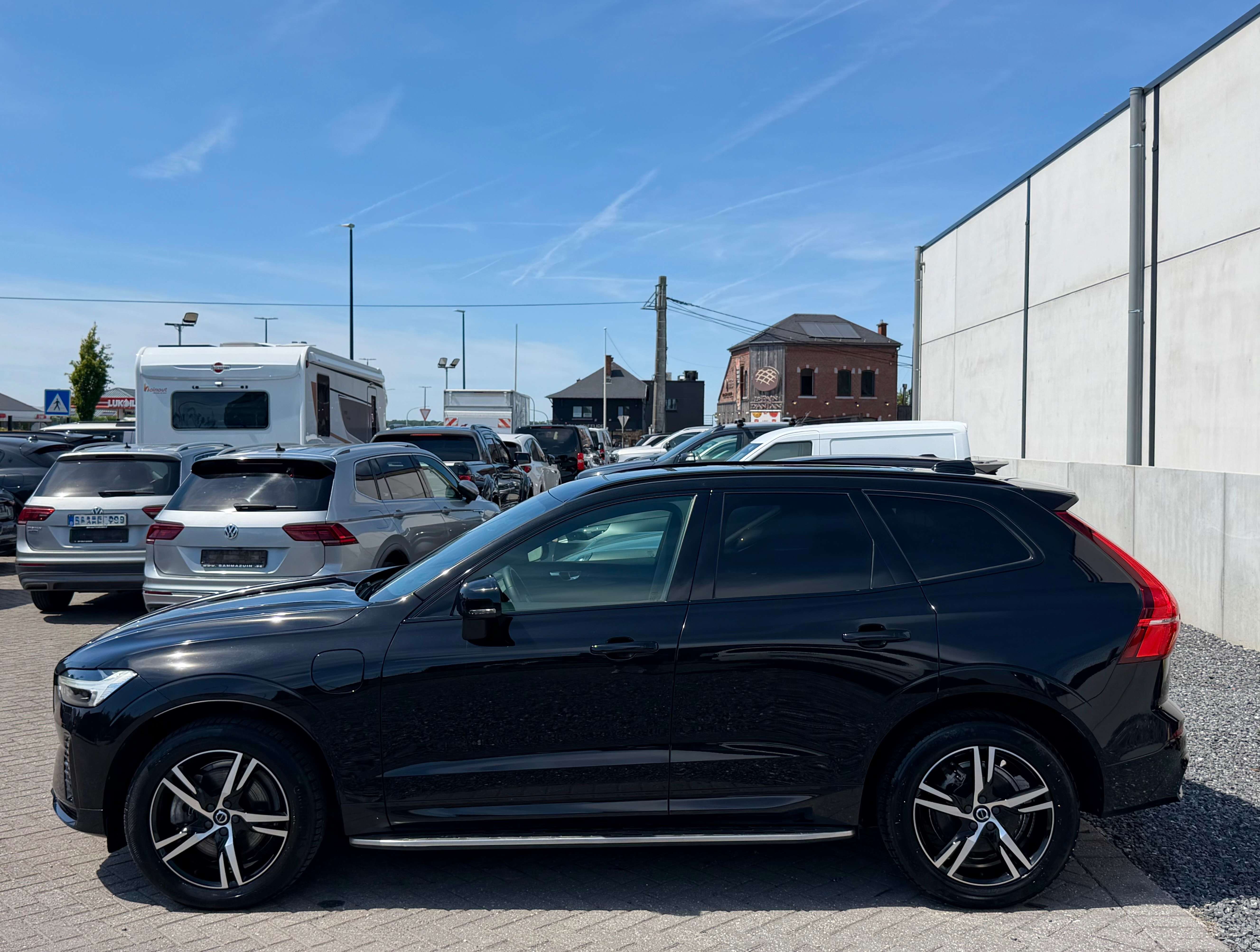 Volvo XC60 2.0 T6 PHEV AWD