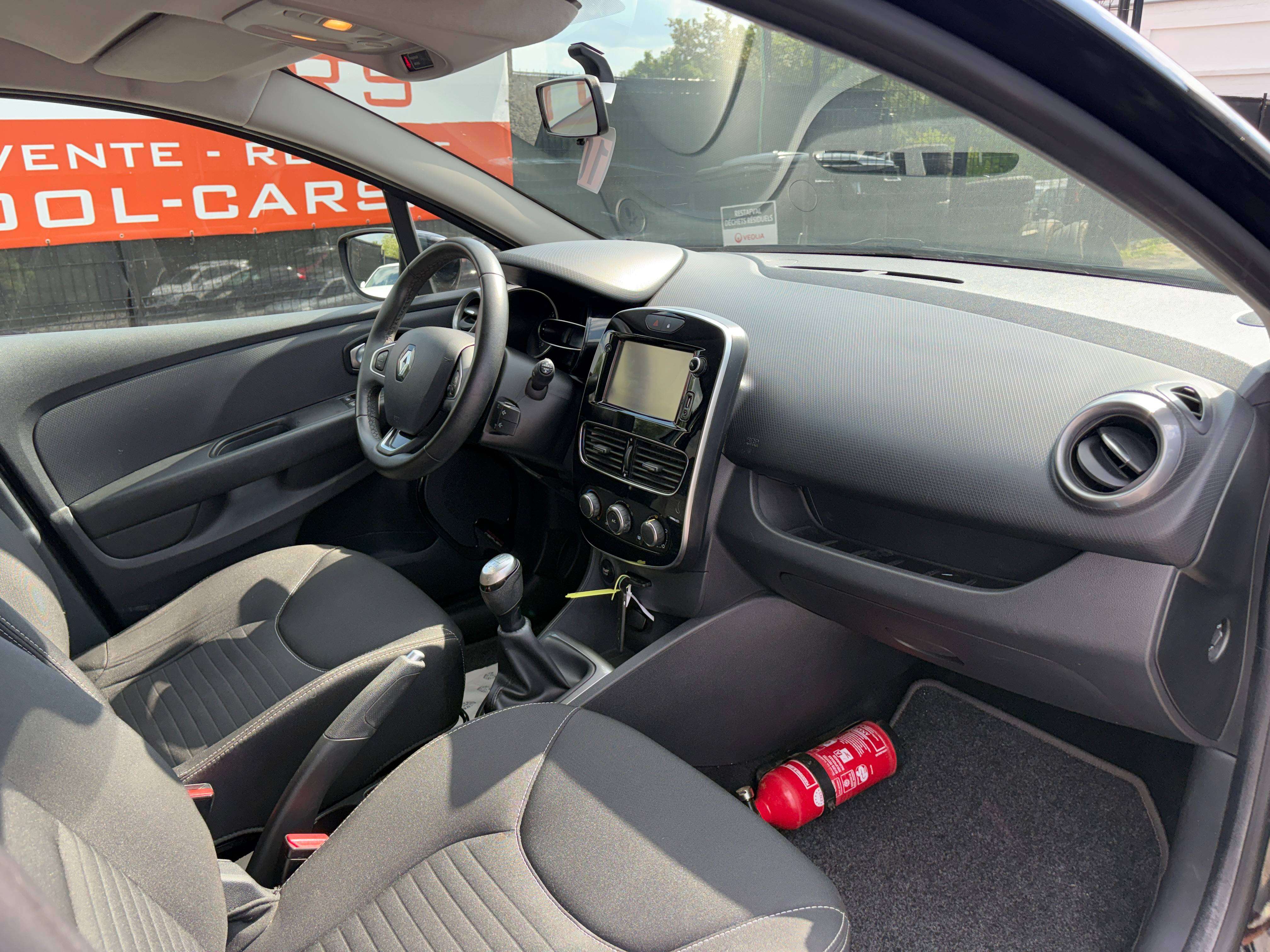 Renault Clio 0.9 TCe Limited - EU6 - GARANTIE 1AN -