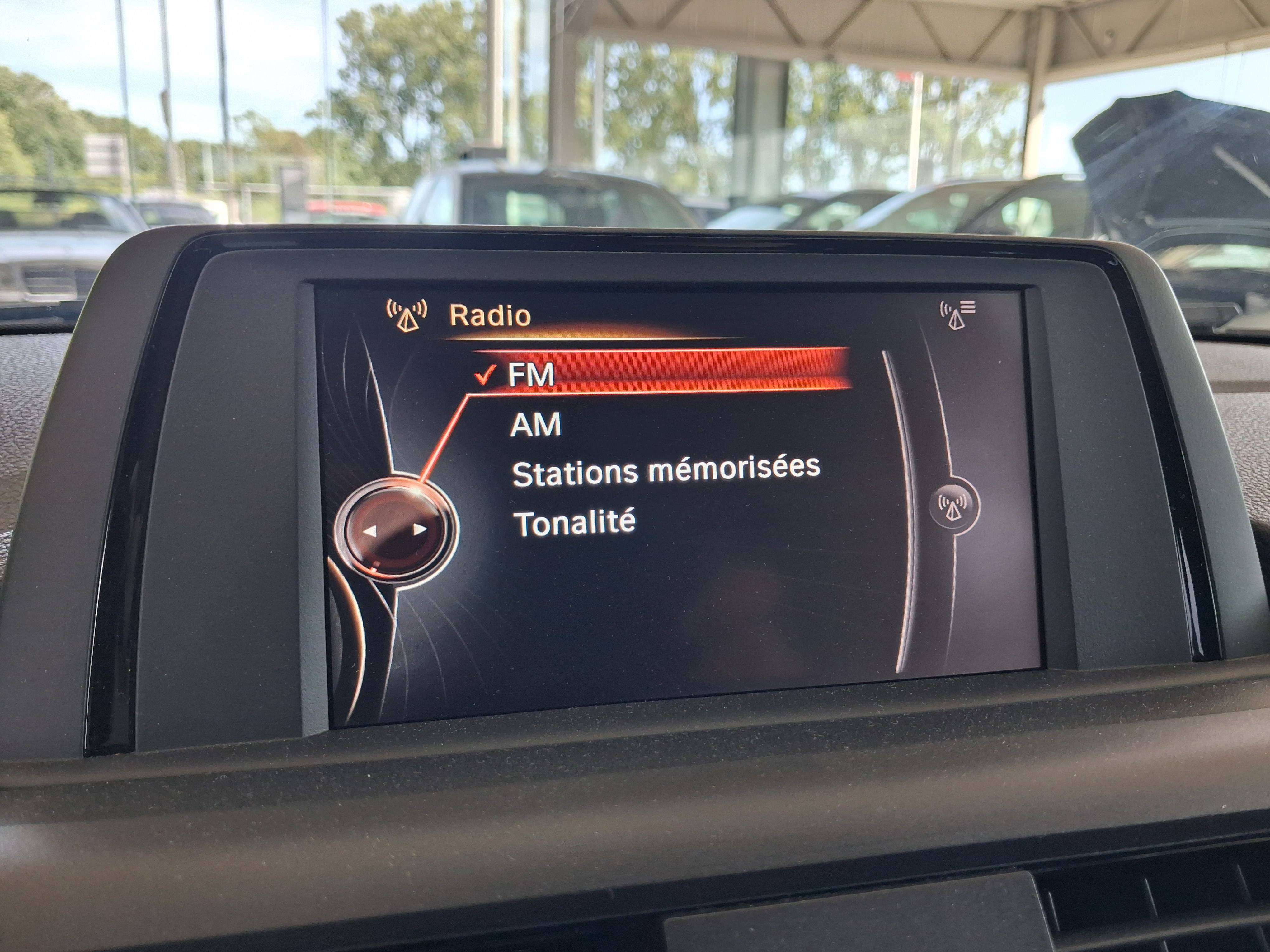 BMW 116 116 d / BLUETOOTH / PACK TRONIC / CRUISE / CUIR / GARANTIE