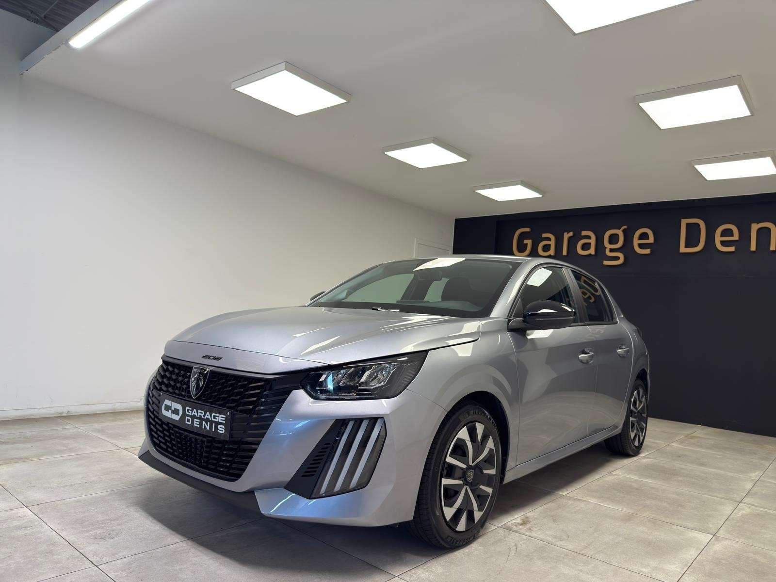 Peugeot 208 208 1.2i NEW MOD**GPS+CAMERA*LED*GARANTIE 12MOIS*