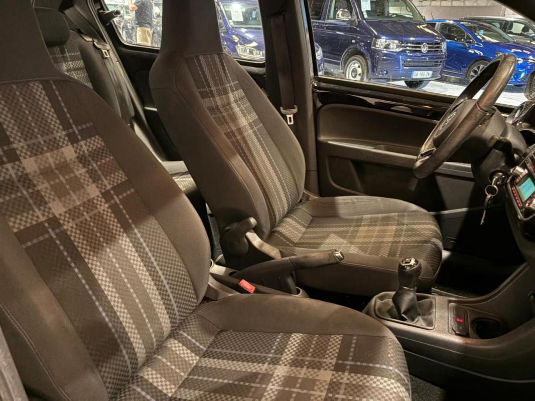 Volkswagen Up! 1.0i - 60 Club