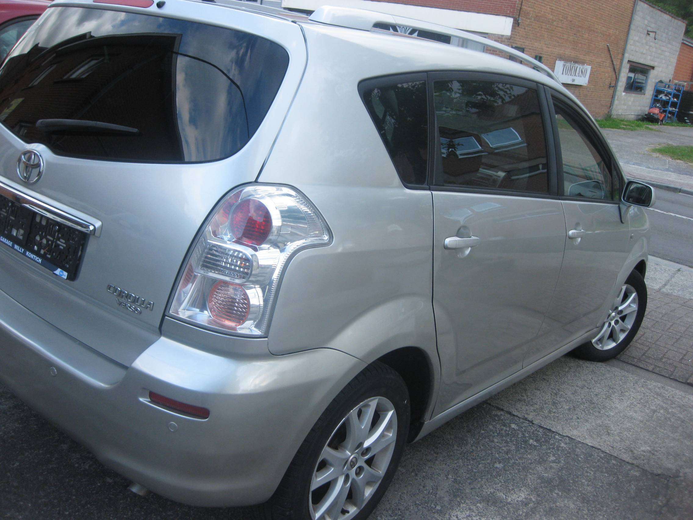 Toyota Corolla Verso 1.6i essence clim 61.000km Garantie 1an