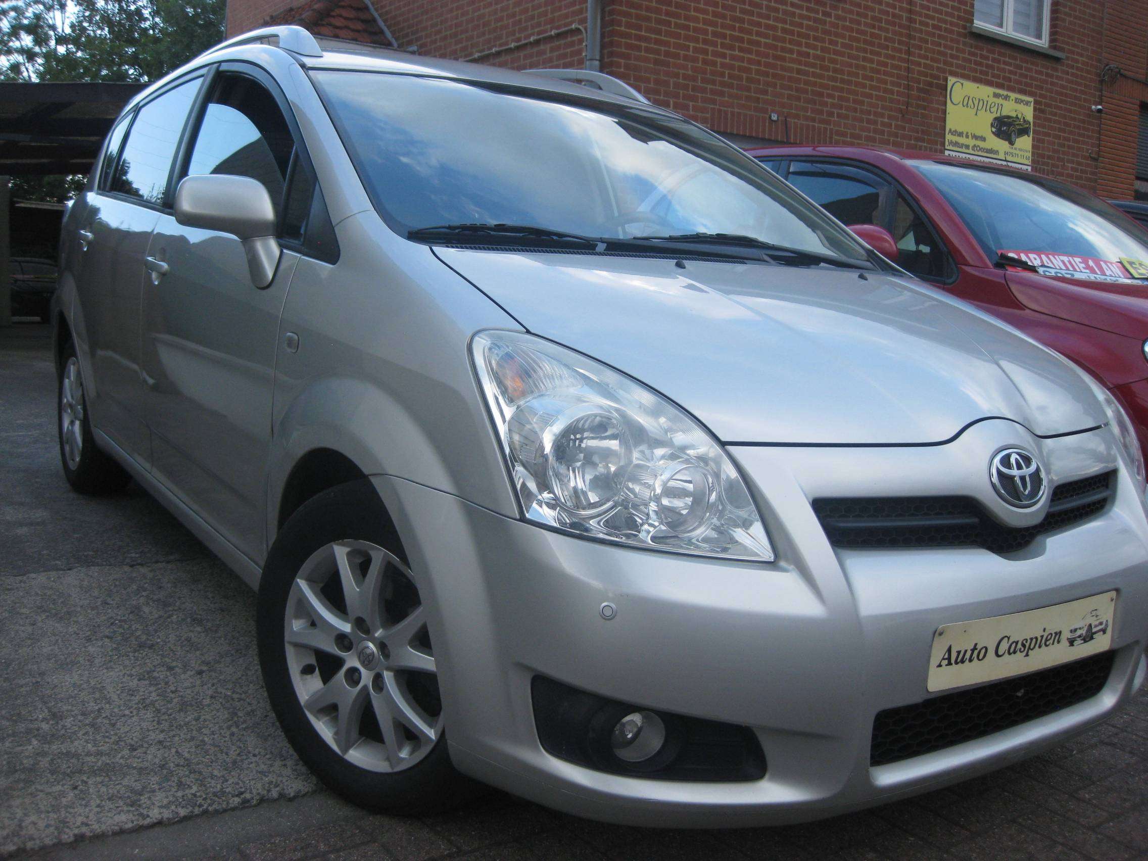 Toyota Corolla Verso 1.6i essence clim 61.000km Garantie 1an