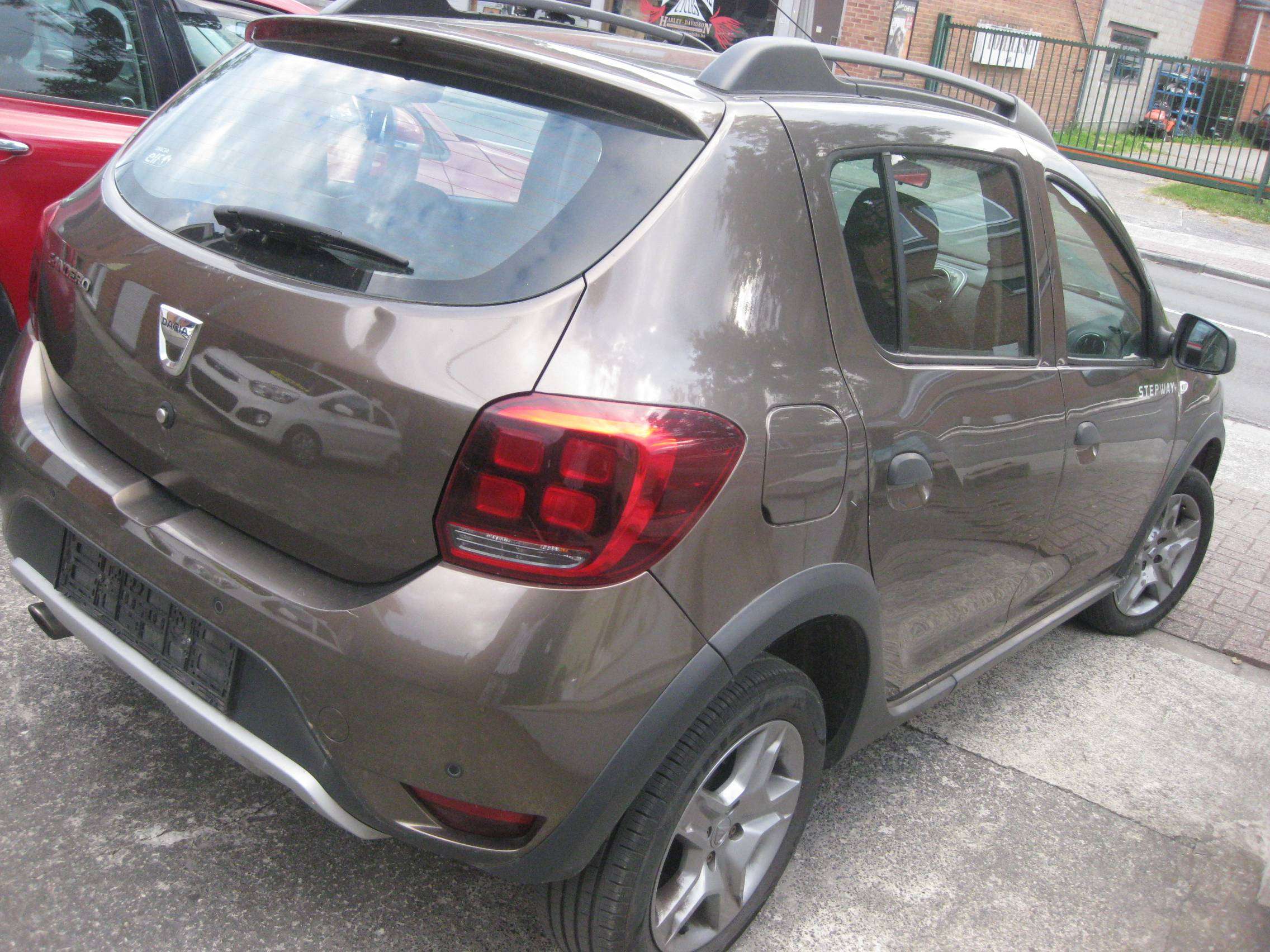 Dacia Sandero Stepway 0.9 TCe GPS Clim Camera Euro 6b Garantie 1