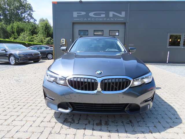 BMW 318 Touring 318 dA sportline 14000eur NETTO