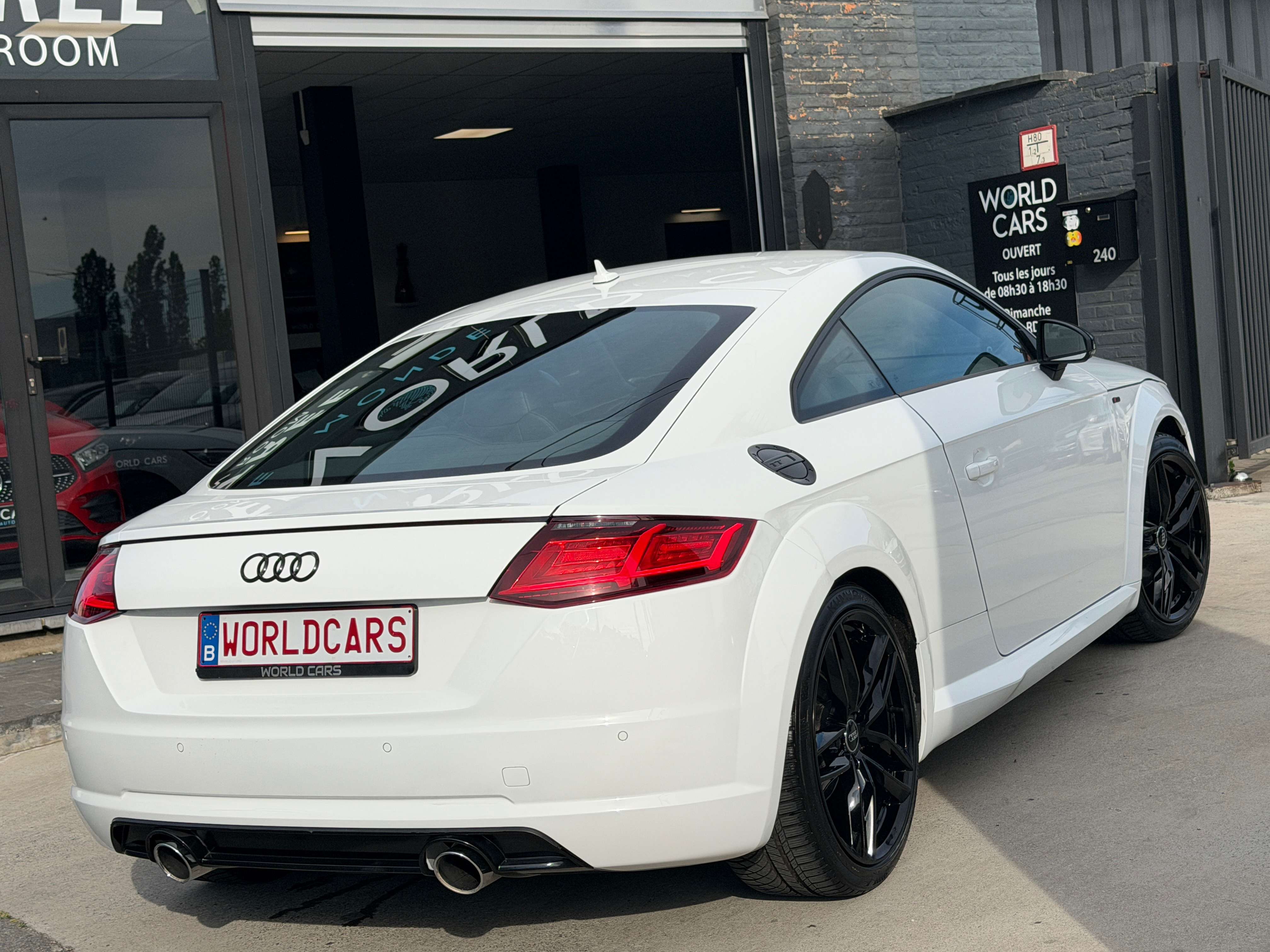 Audi TT TT Coupé 1.8 TFSI S tronic S LINE - COCKPIT - NAVI - CRUISE