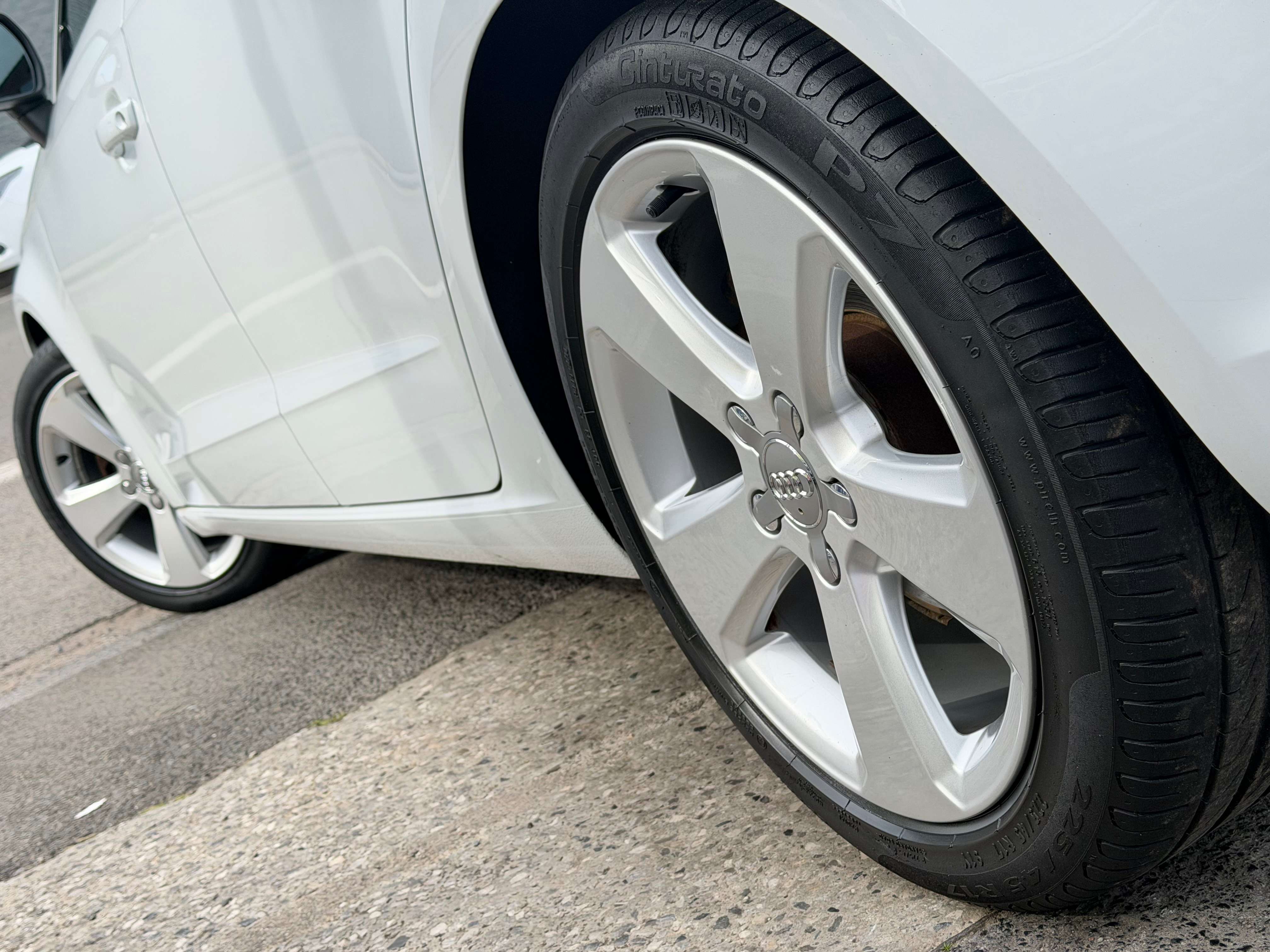 Audi A3 A3 Sportback 1.2 TFSI ° XENON ° NAVI ° JANTES 17 ° GARANTI 12 MOIS !
