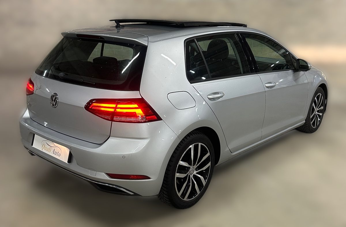 Volkswagen Golf VII 1.6 TDI 115 Confortline