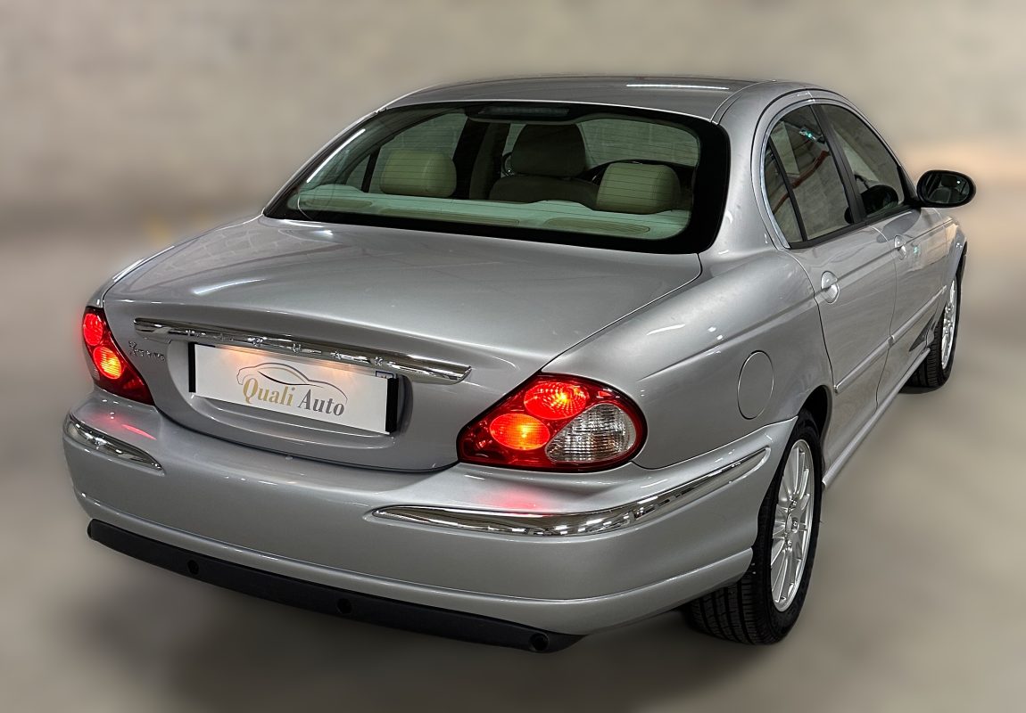 Jaguar X-type 2.2 EXECUTIVE