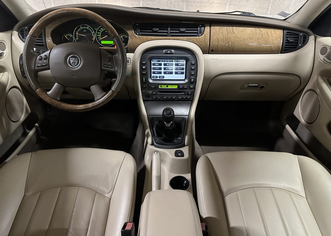 Jaguar X-type 2.2 EXECUTIVE