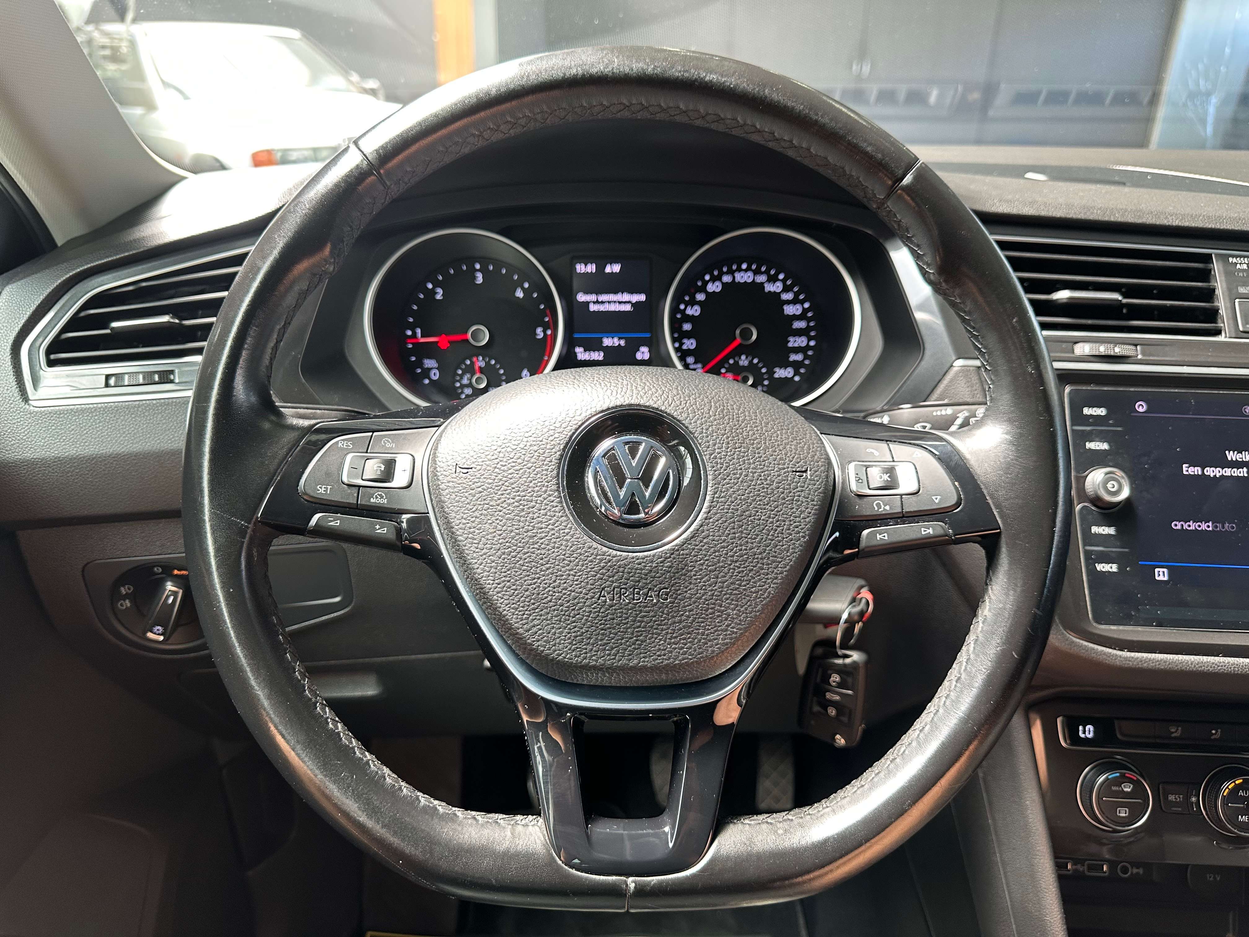 Volkswagen Tiguan Tiguan 2.0 TDi Comfortline BMT * 1 Jaar Garantie *