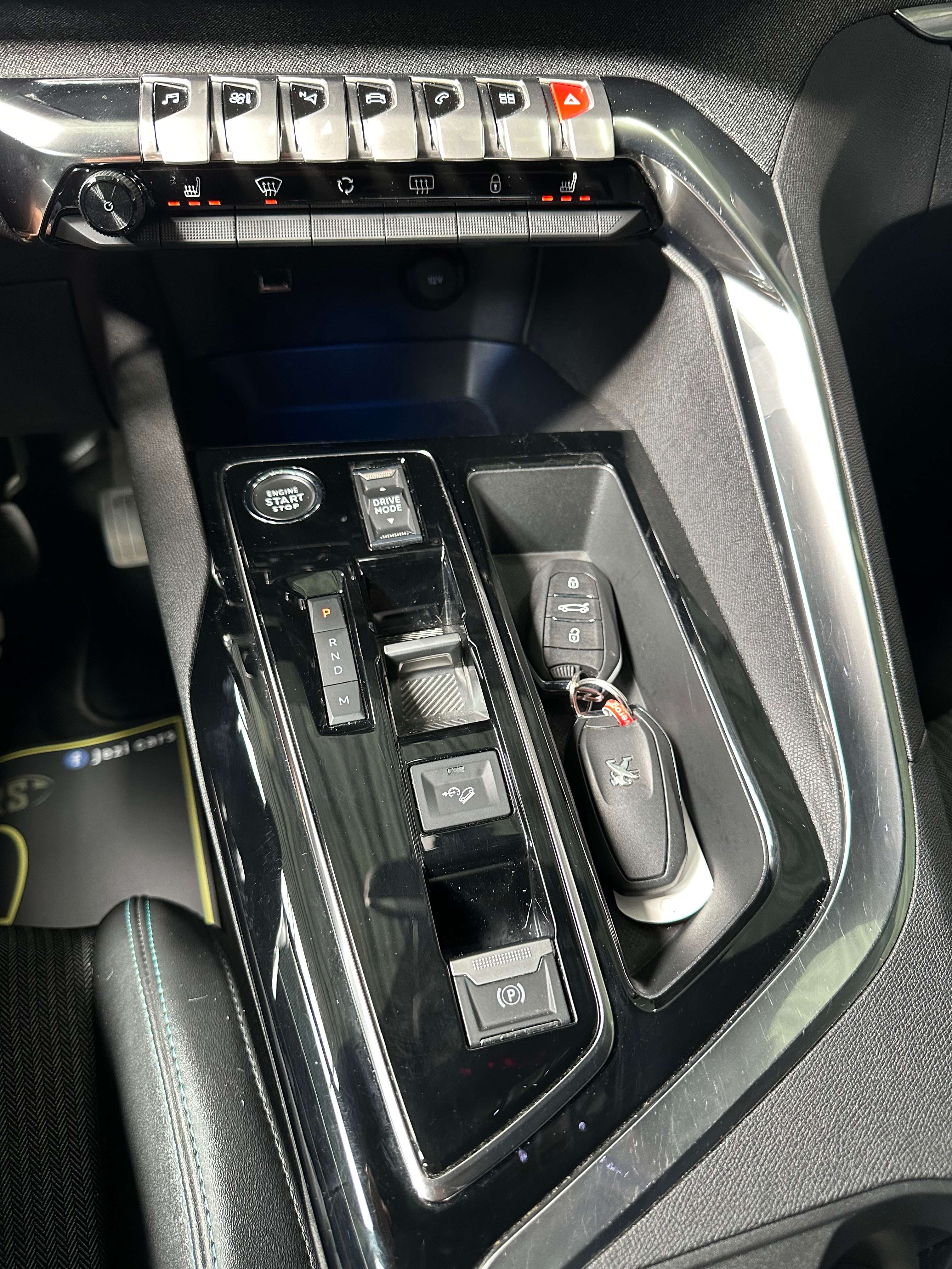 Peugeot 3008 3008 1.5 BlueHDi Allure Pack (EU6.4)