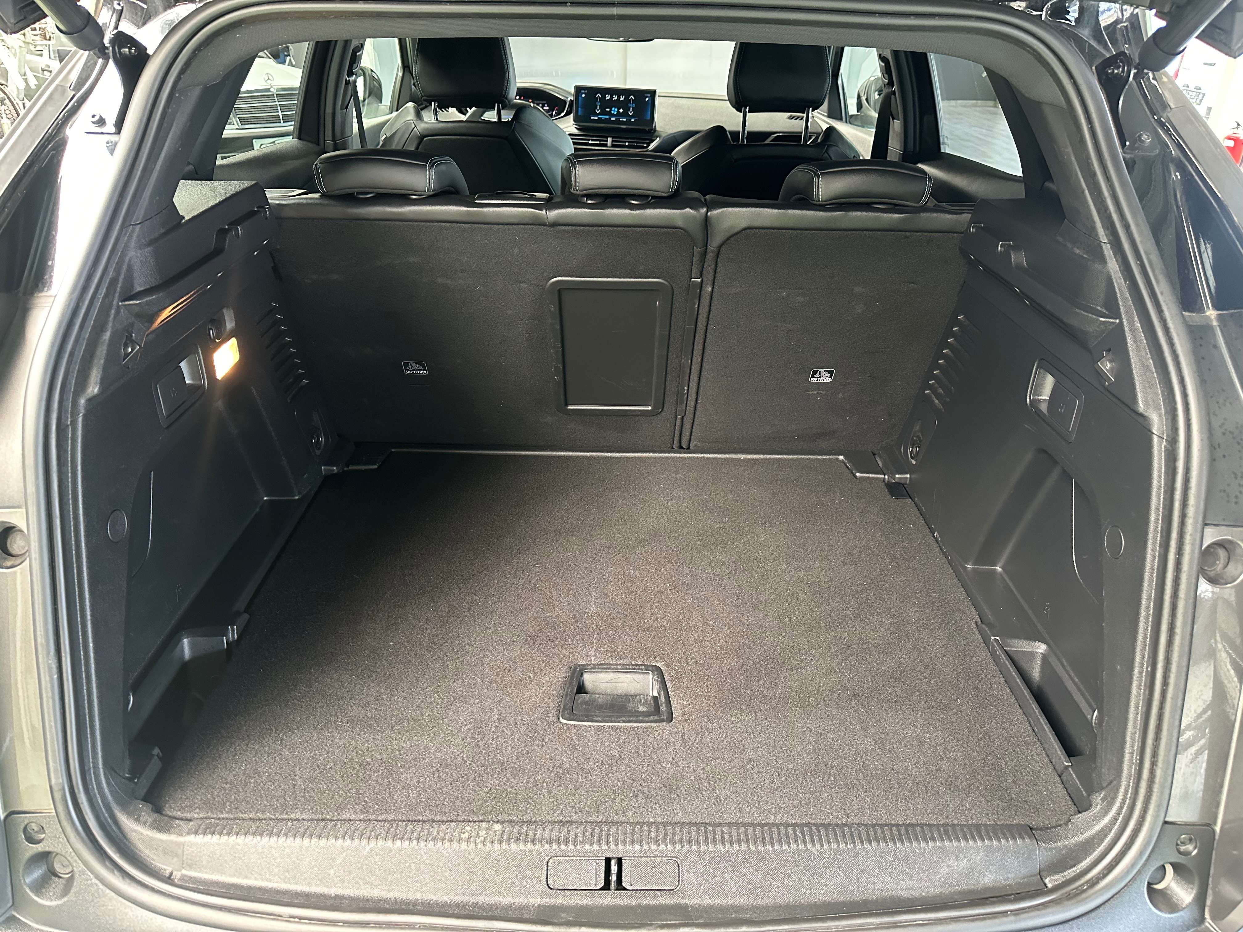 Peugeot 3008 3008 1.5 BlueHDi Allure Pack (EU6.4)