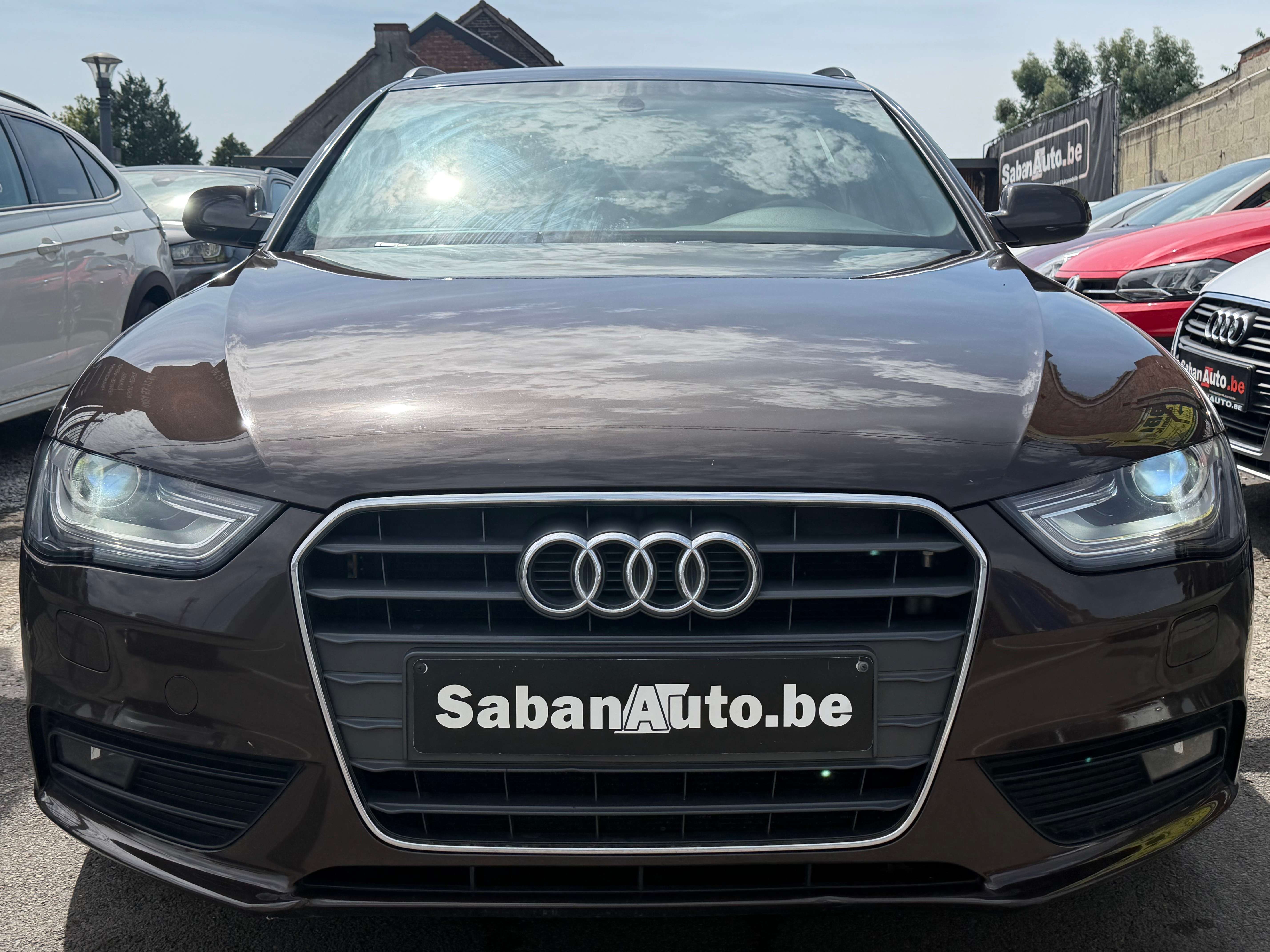 Audi A4 A4 Avant 2.0 TDi EURO 6 B ° XENON ° NAVI ° CLIM ° JANTES ° DEFAUT CARROSERIE