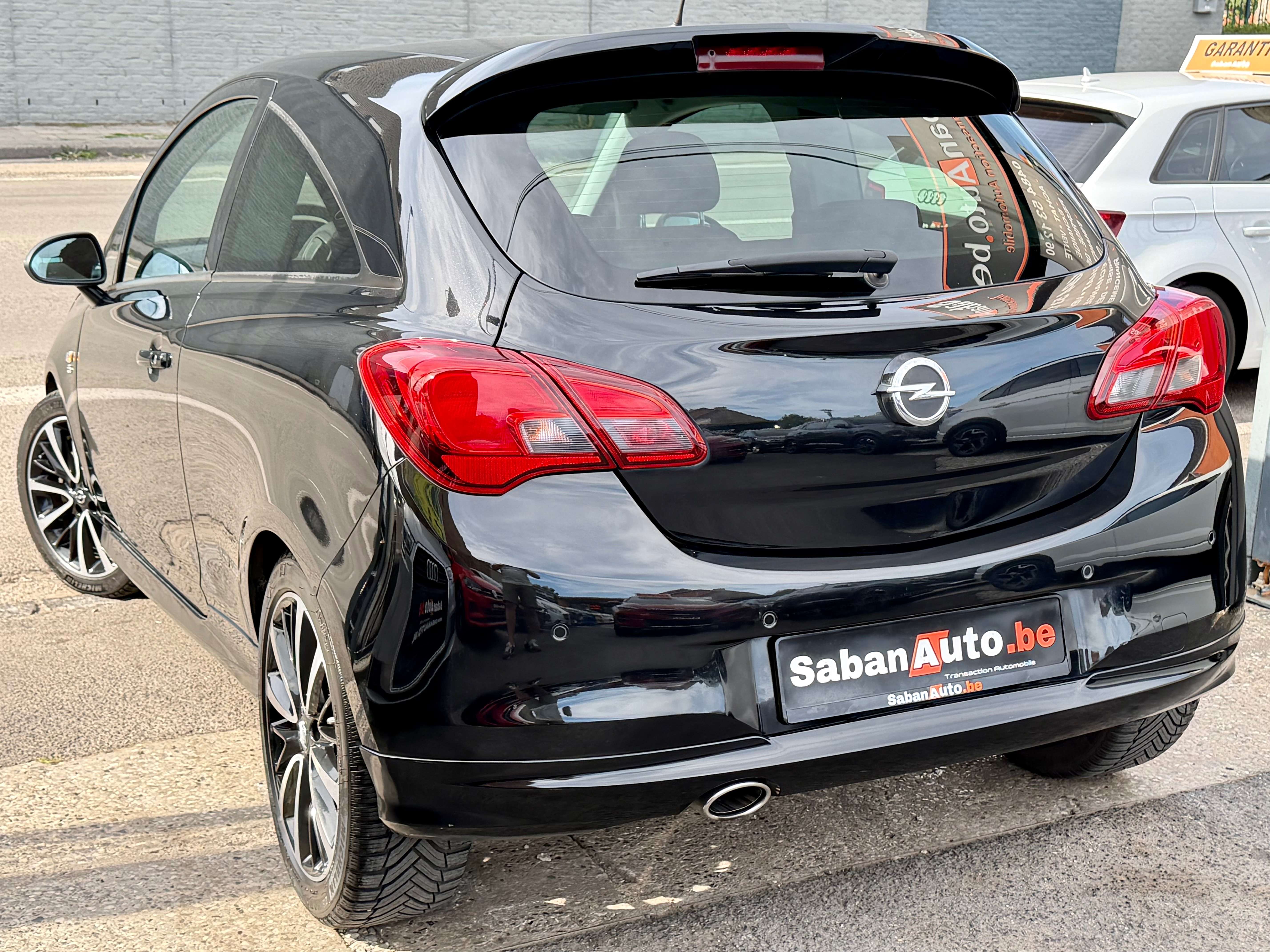 Opel Corsa Corsa 1.3 CDTI OPC-Line ° AIRCO ° JANTES 17 ° CARPLAY ° GARANTI 12 MOIS !