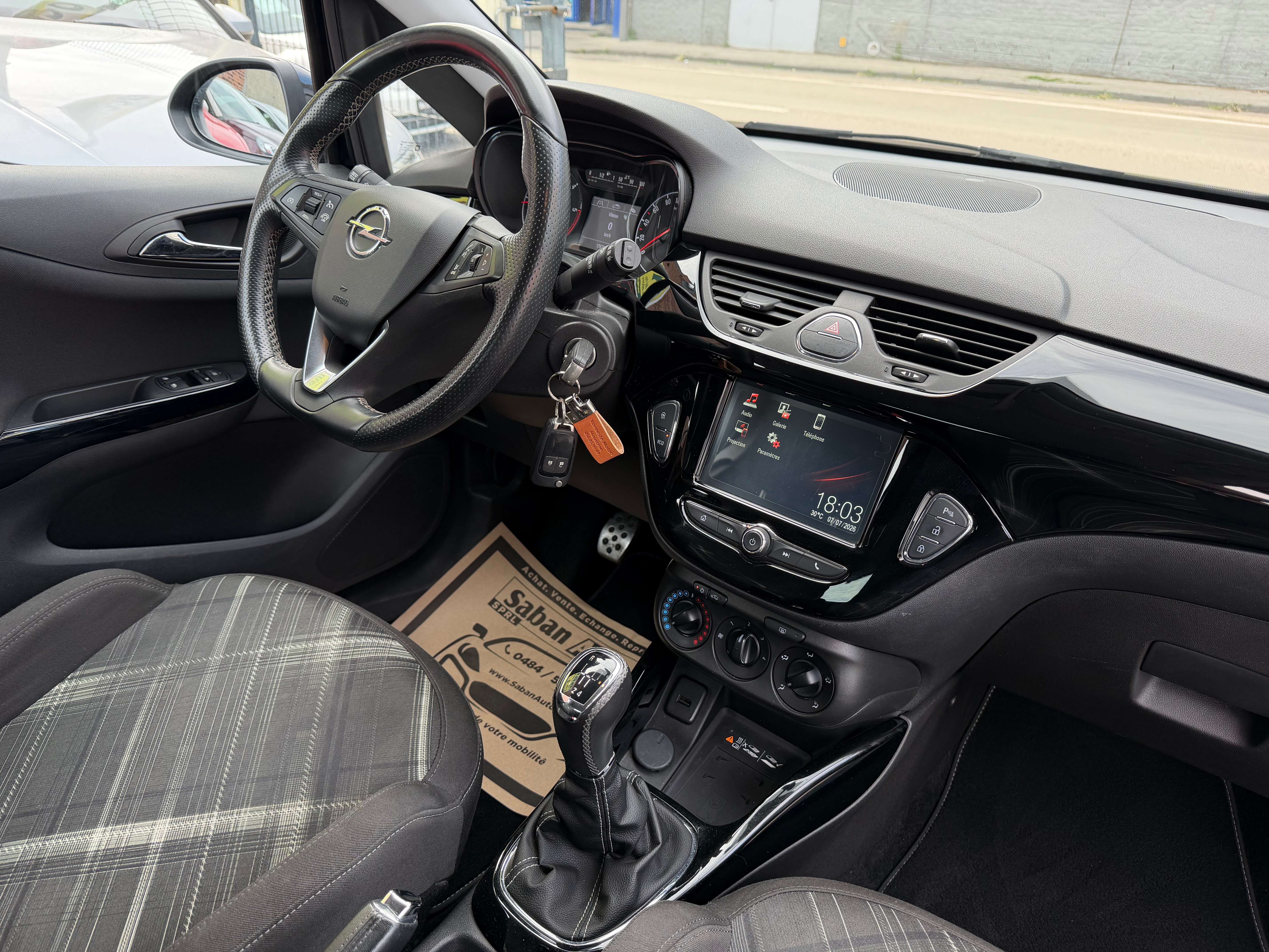 Opel Corsa Corsa 1.3 CDTI OPC-Line ° AIRCO ° JANTES 17 ° CARPLAY ° GARANTI 12 MOIS !